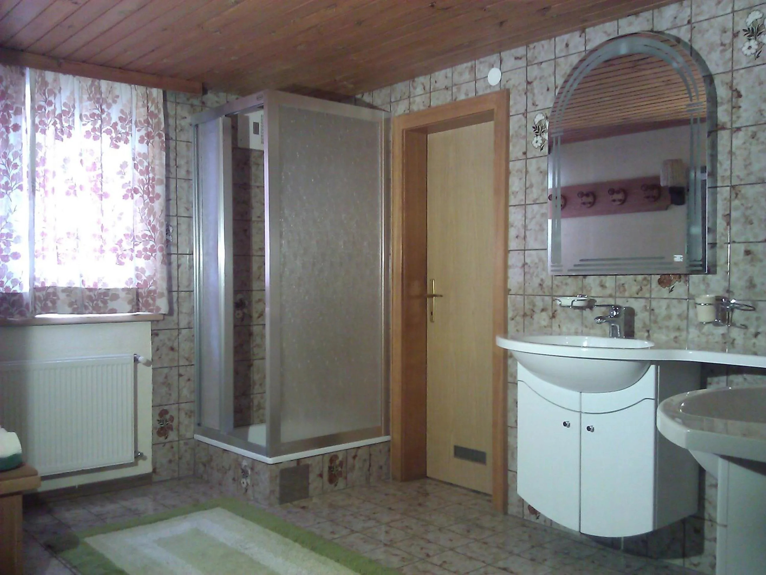 Photo of the whole room in Pension Stüttler