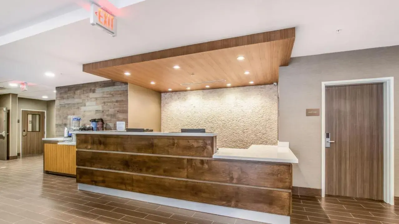 Lobby or reception in Comfort Inn Lobby or reception in Comfort Inn