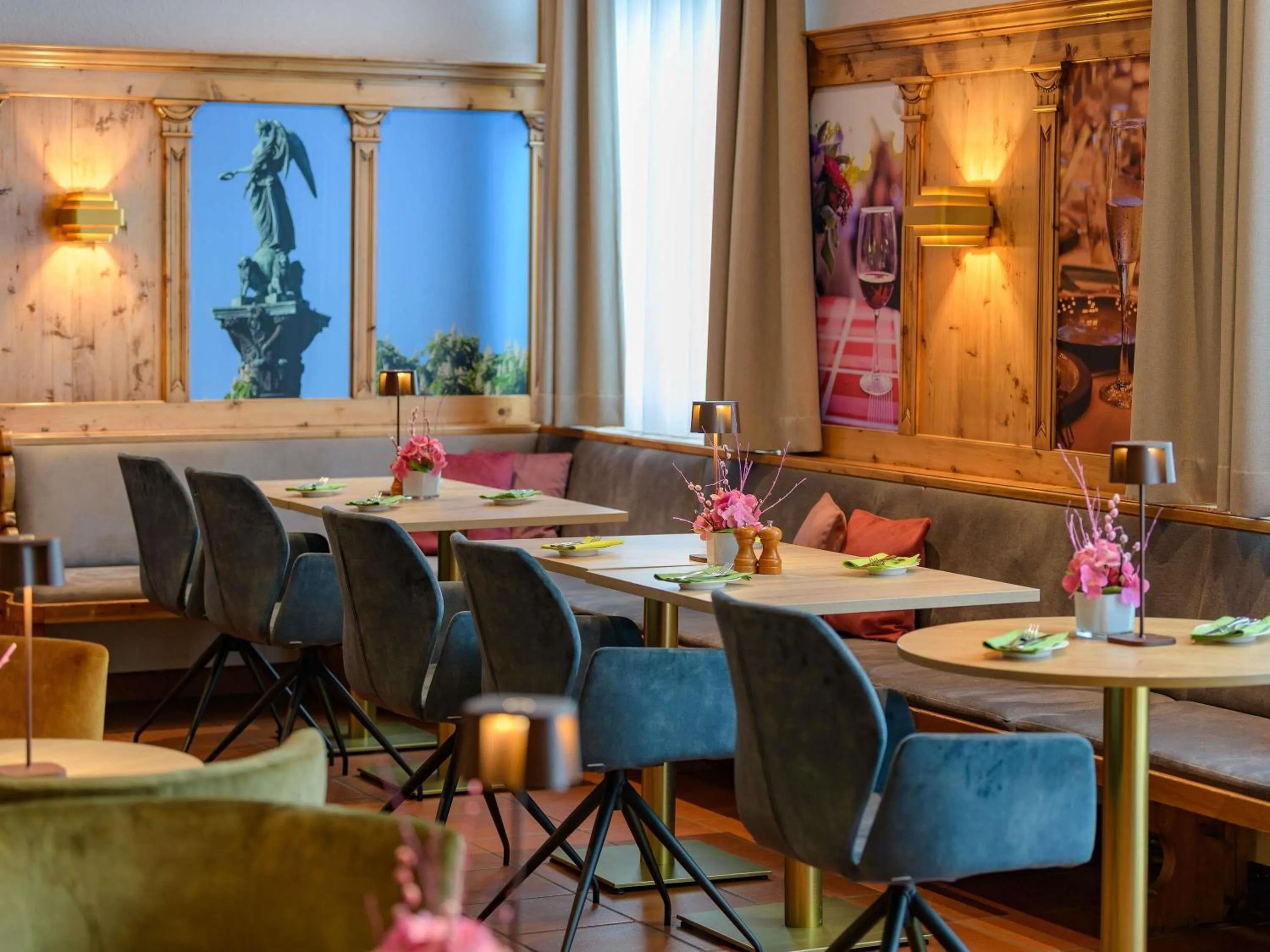 Lounge or bar in Mercure Hotel Stuttgart Airport Messe