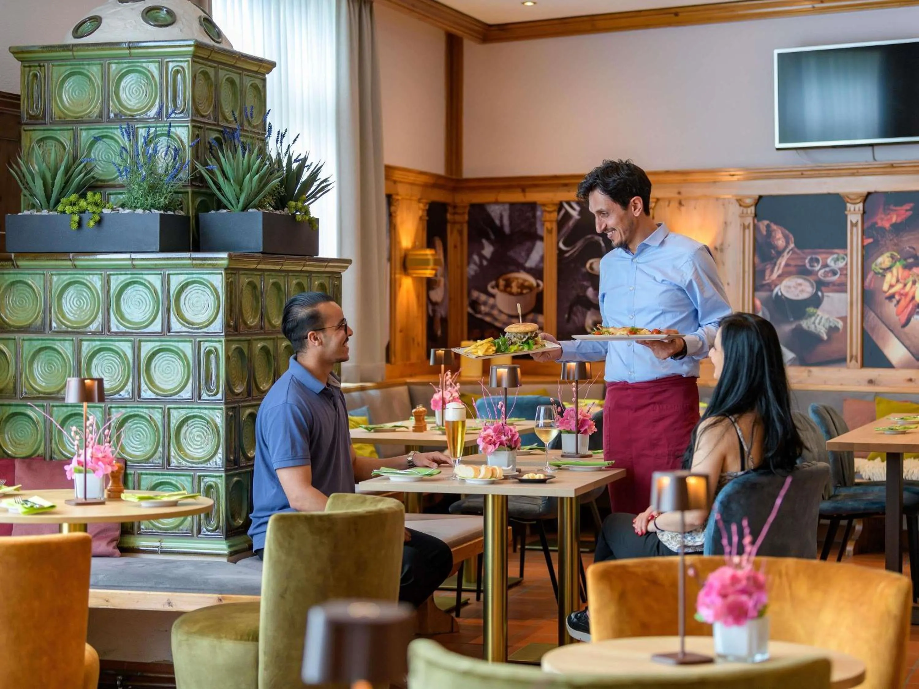 Lounge or bar in Mercure Hotel Stuttgart Airport Messe