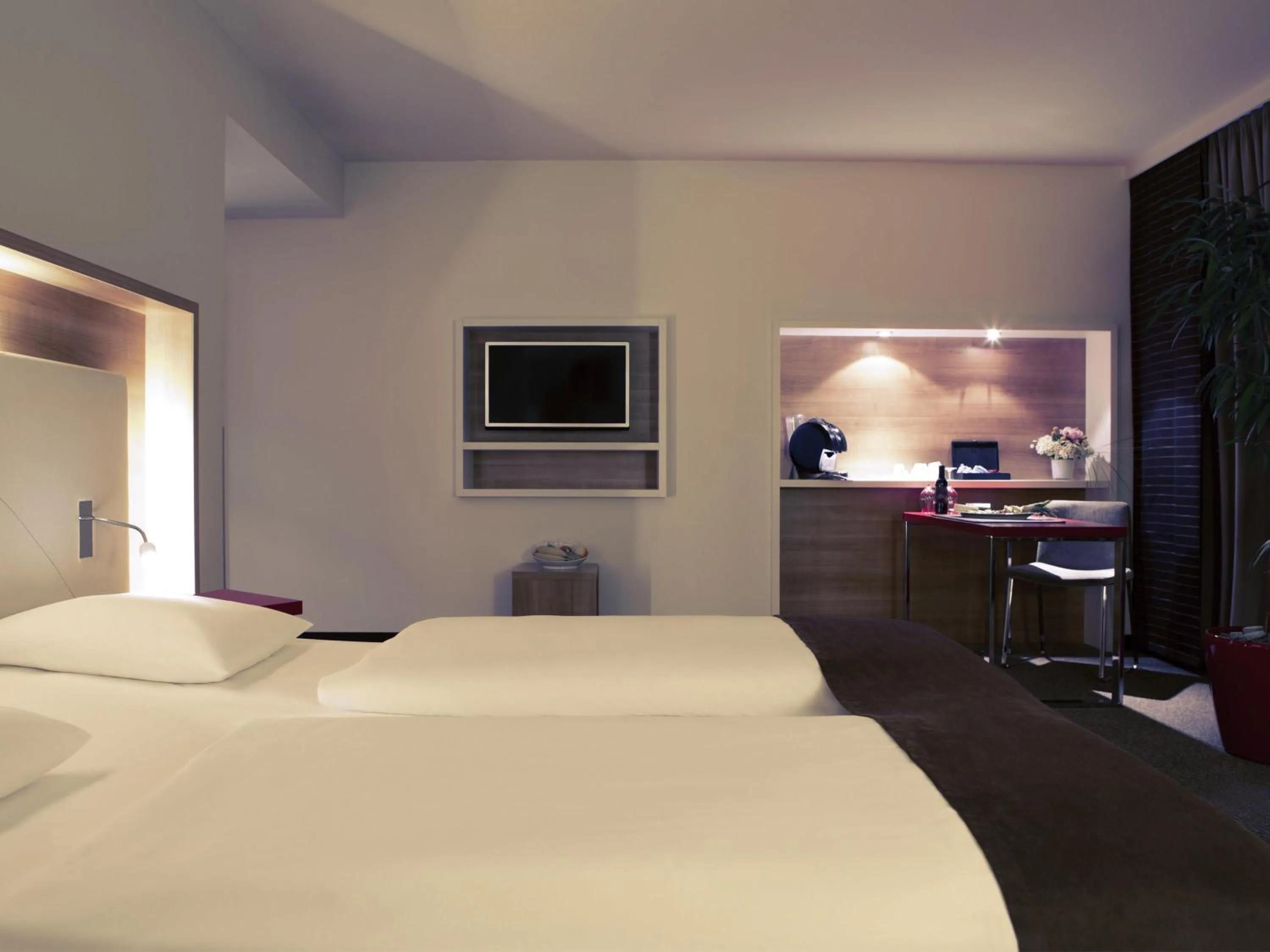 Bedroom, Bed in Mercure Hotel Stuttgart Airport Messe
