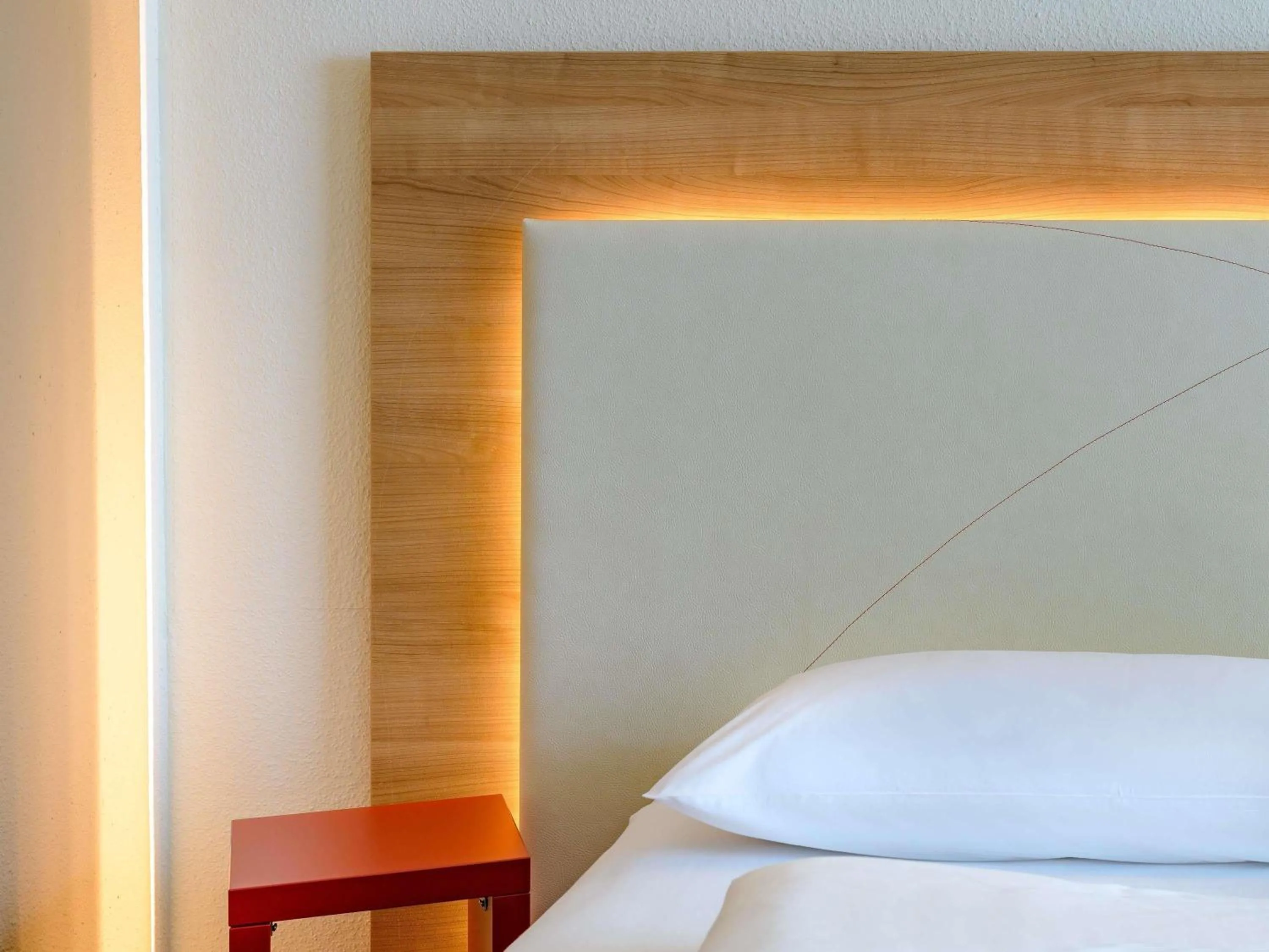 Bedroom, Bed in Mercure Hotel Stuttgart Airport Messe