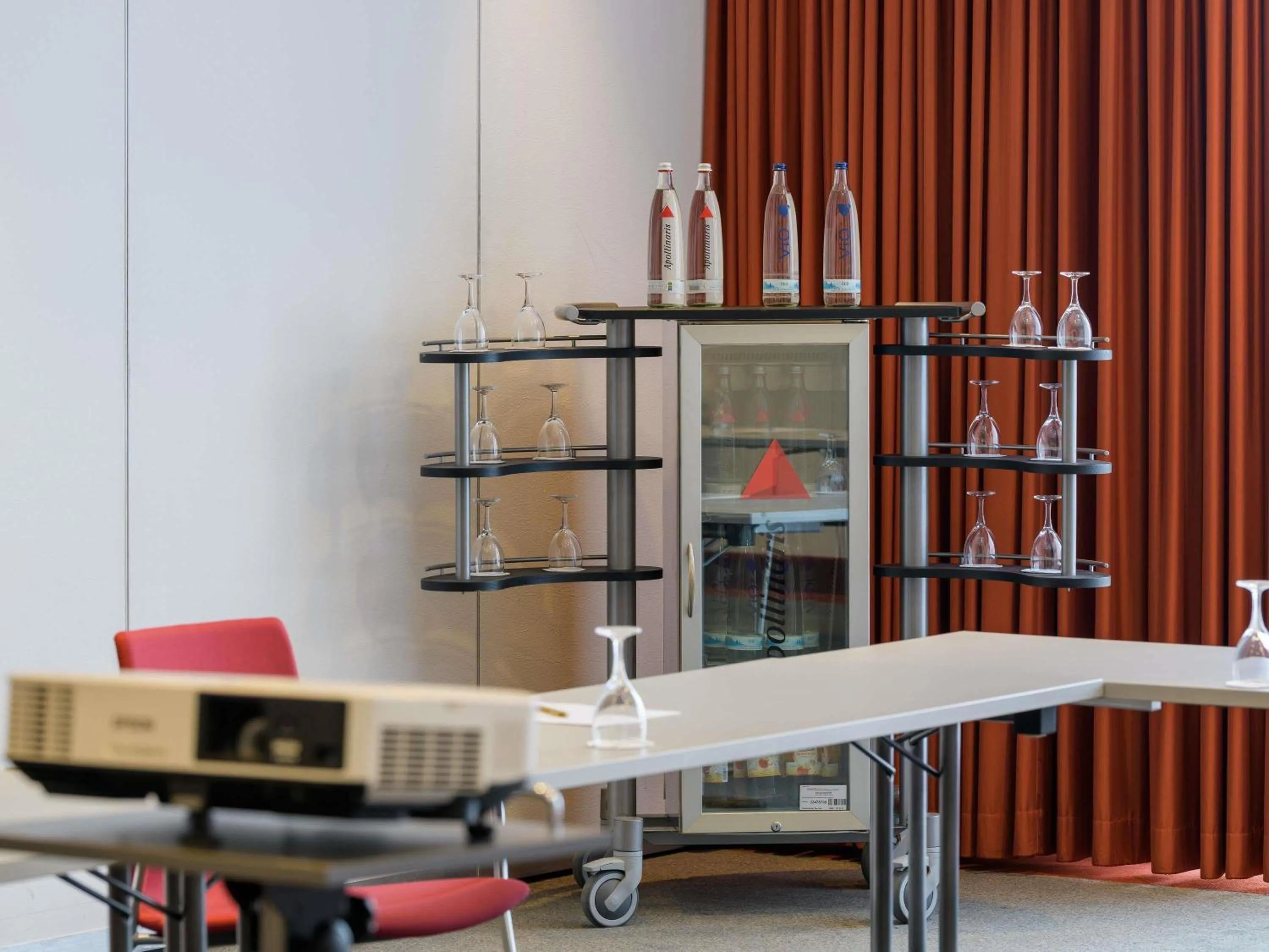 Business facilities in Mercure Hotel Stuttgart Airport Messe