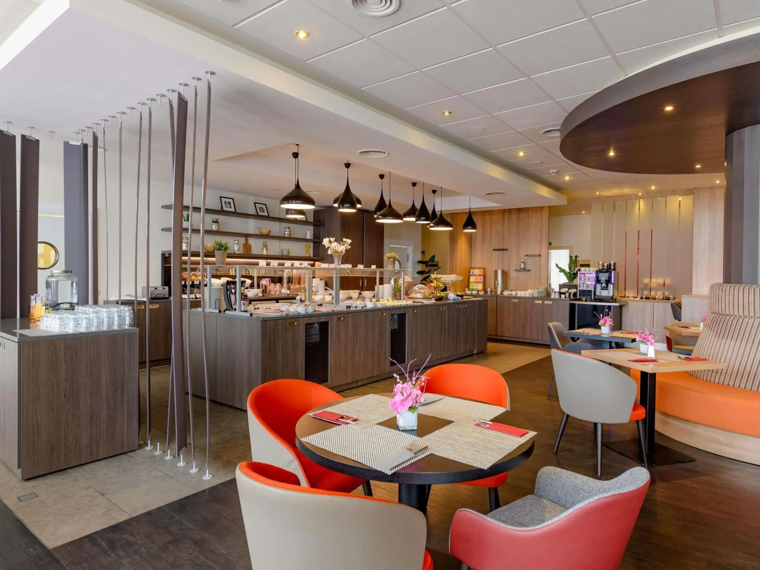 Restaurant/places to eat in Mercure Hotel Stuttgart Airport Messe Restaurant/places to eat in Mercure Hotel Stuttgart Airport Messe