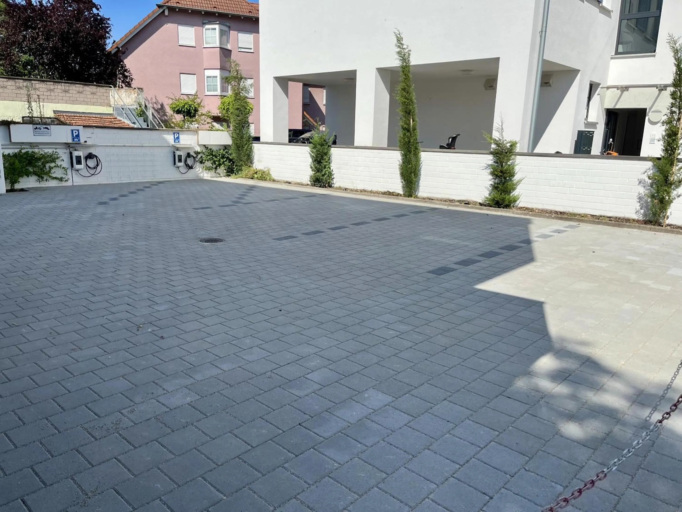 Property building in Gästehaus Rheinstetten Forchheim