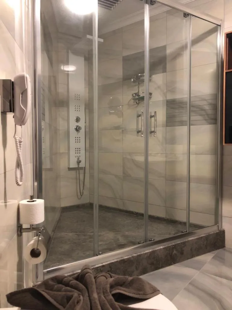 Shower in Blue Pier Hotel