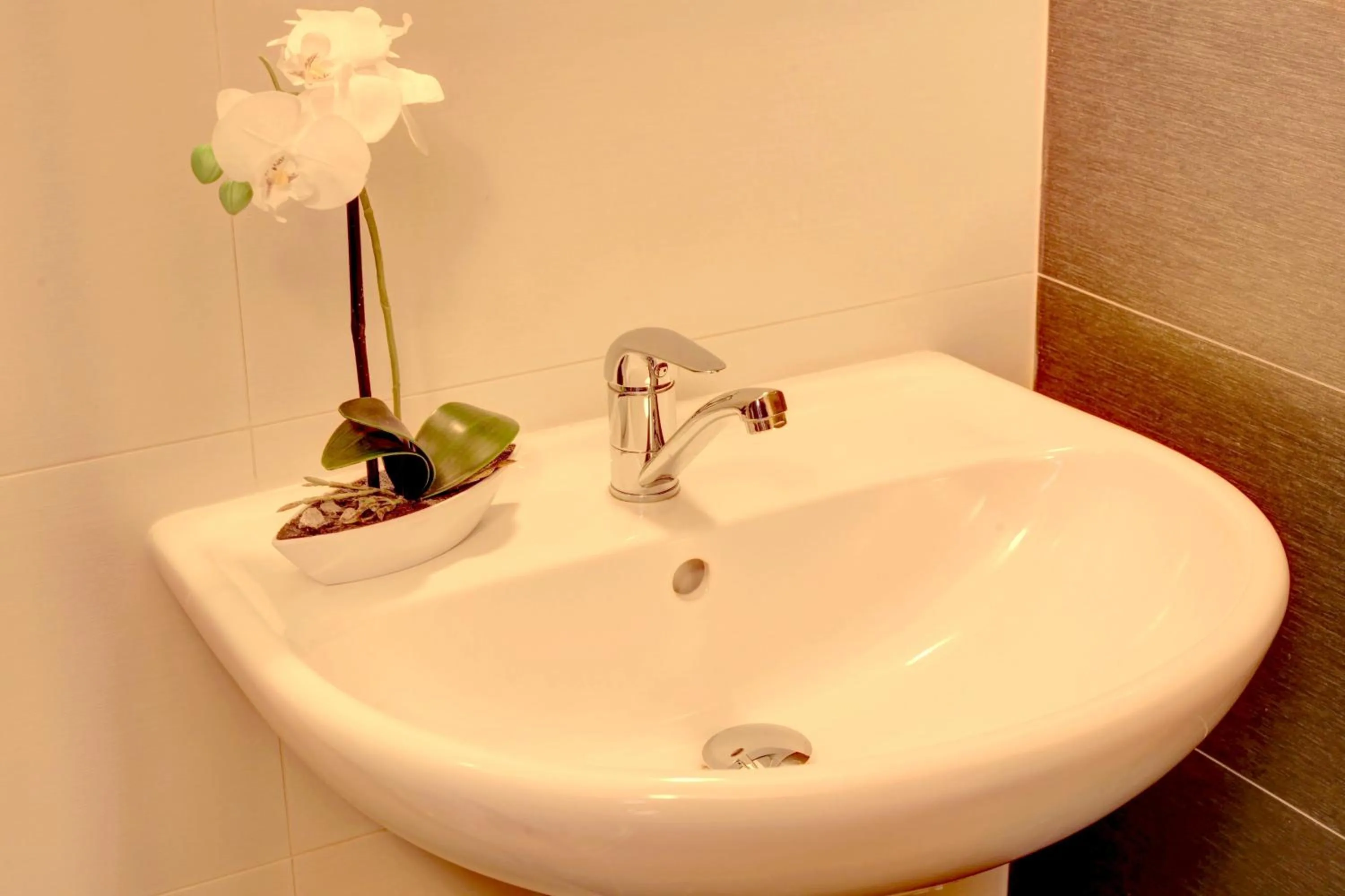 Štiřínská stodola u Prahy