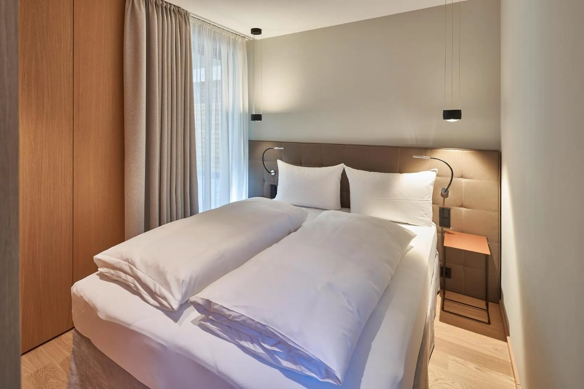 Photo of the whole room, Bed in Hotel Misan