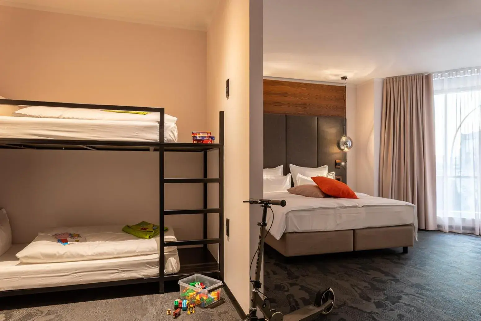 Bedroom, Bed in Hotel Neuer Fritz Bedroom, Bed in Hotel Neuer Fritz