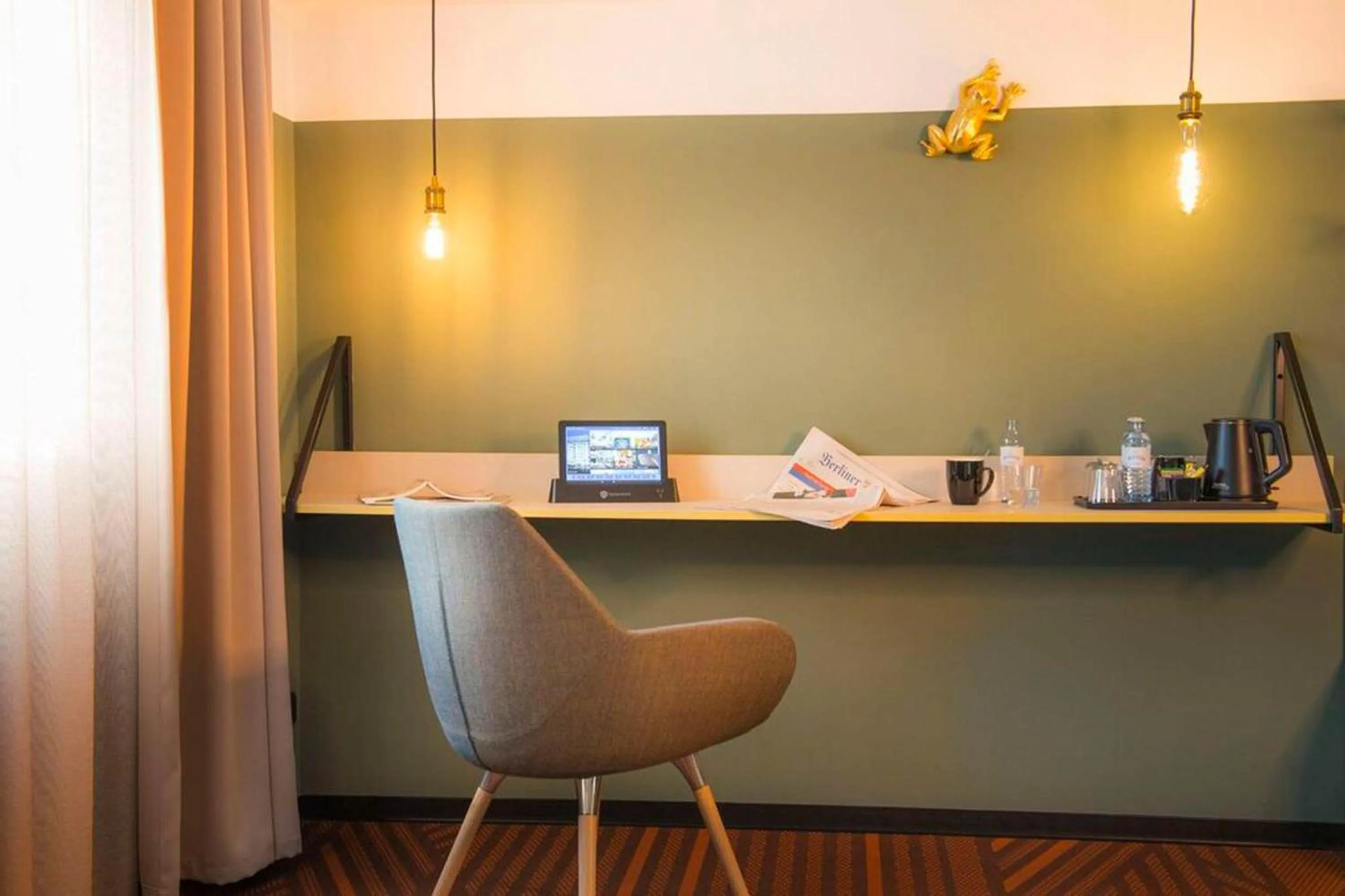 Seating area in Hotel Neuer Fritz