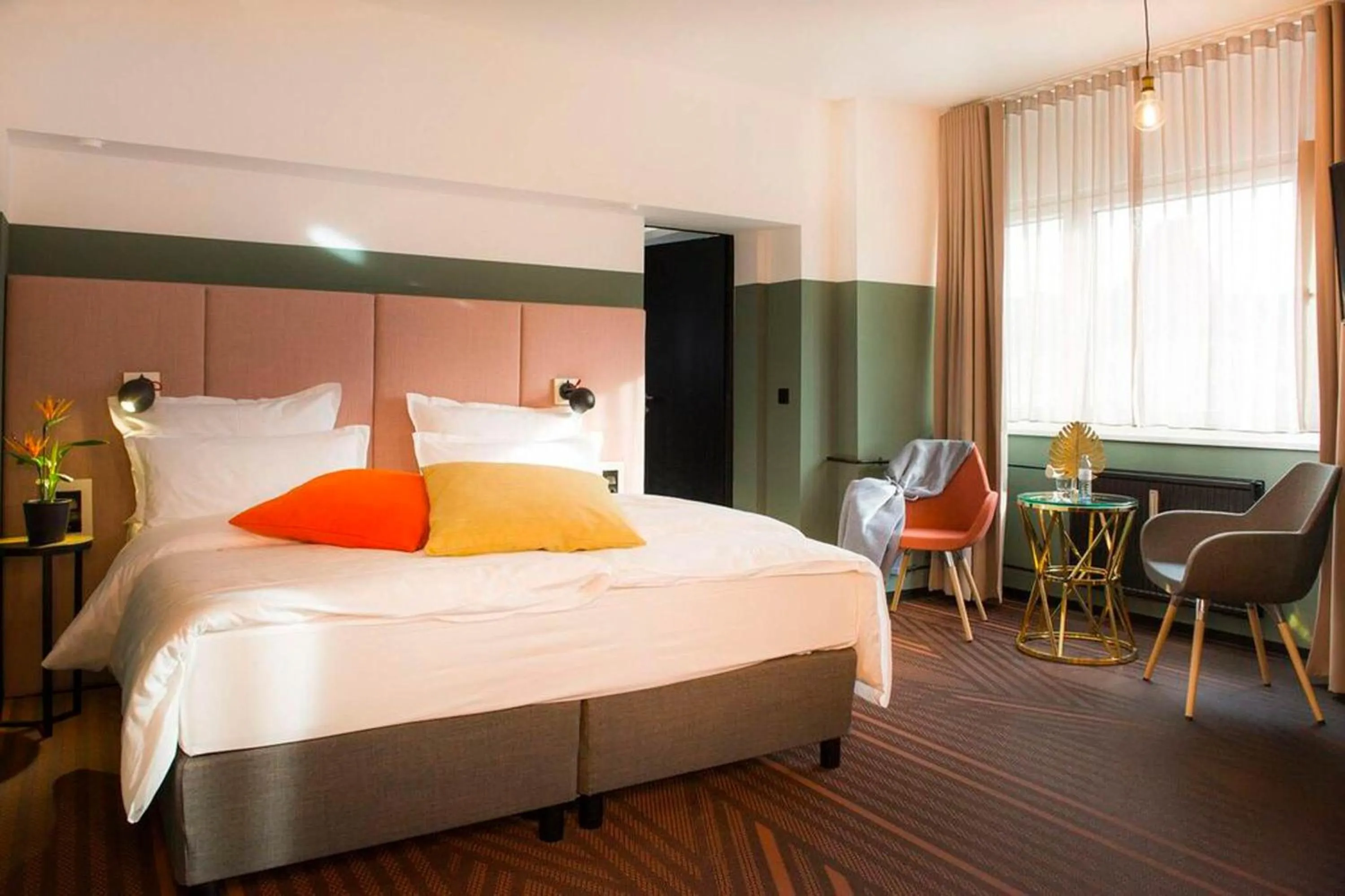 Photo of the whole room, Bed in Hotel Neuer Fritz