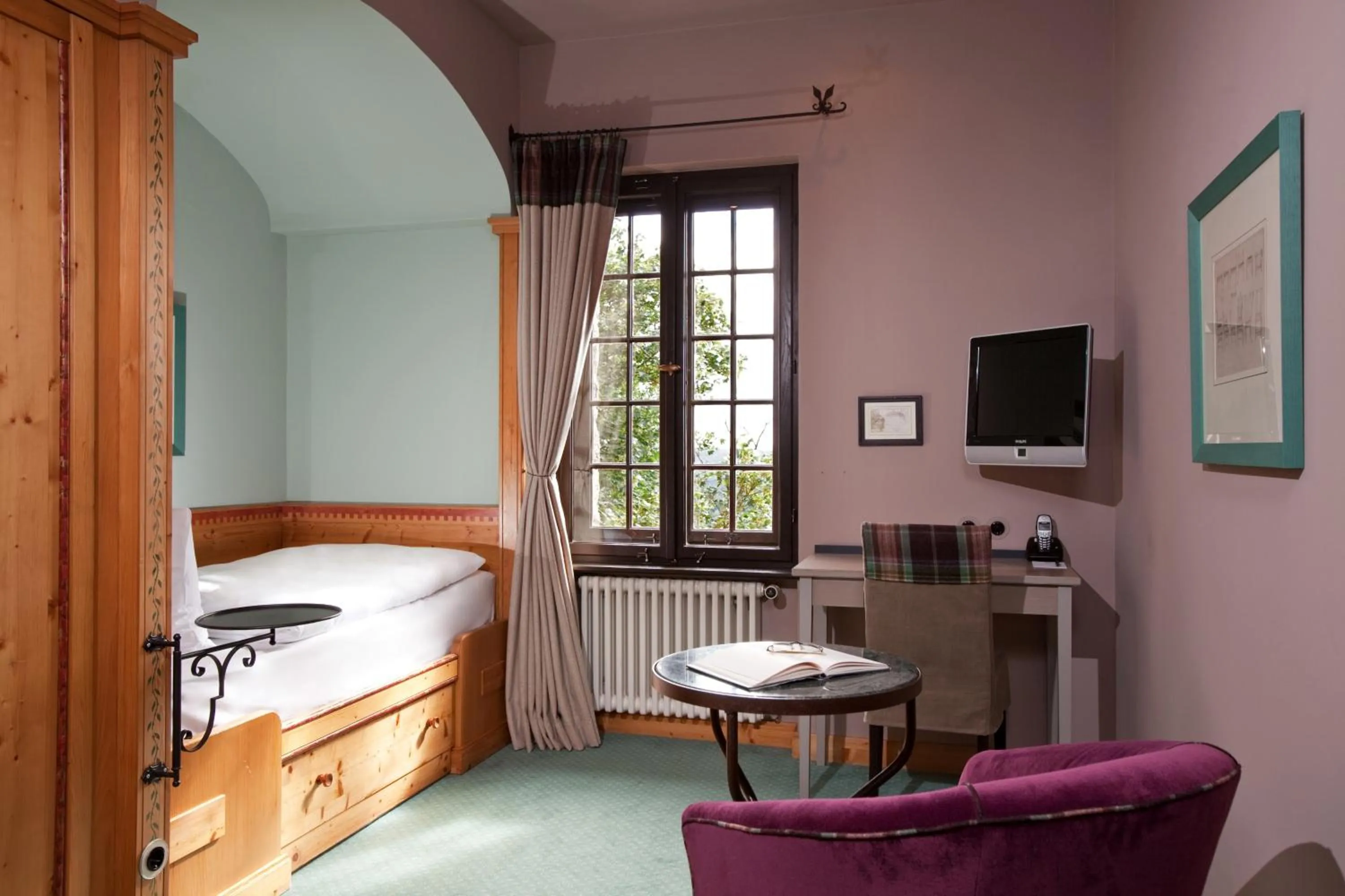 Photo of the whole room in Romantik Hotel auf der Wartburg