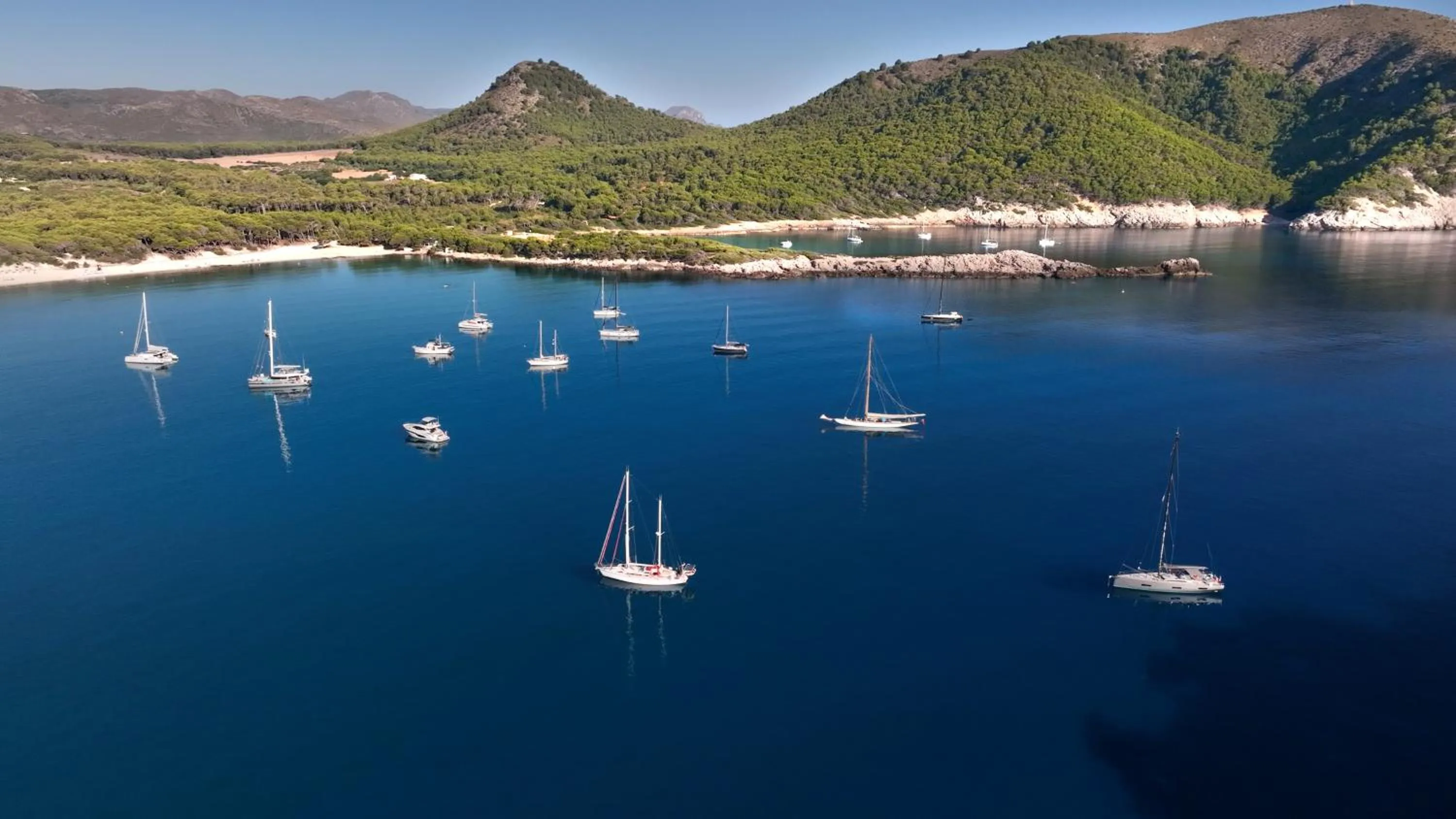 Bird's eye view in Parque Nereida Suites Hotel