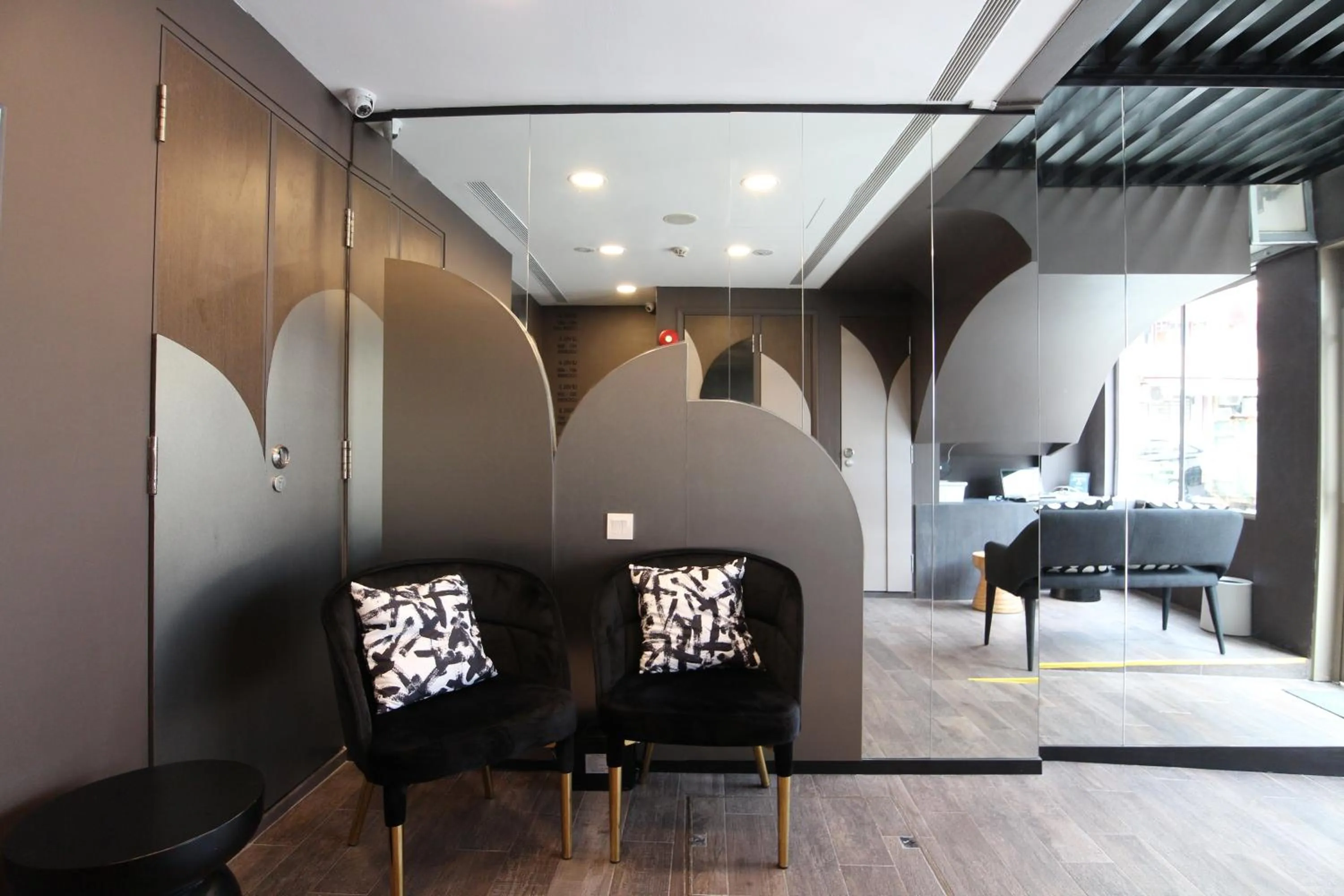 Seating area in ST Signature Bugis Beach, DAYUSE, 5 Hours, 4PM-9PM