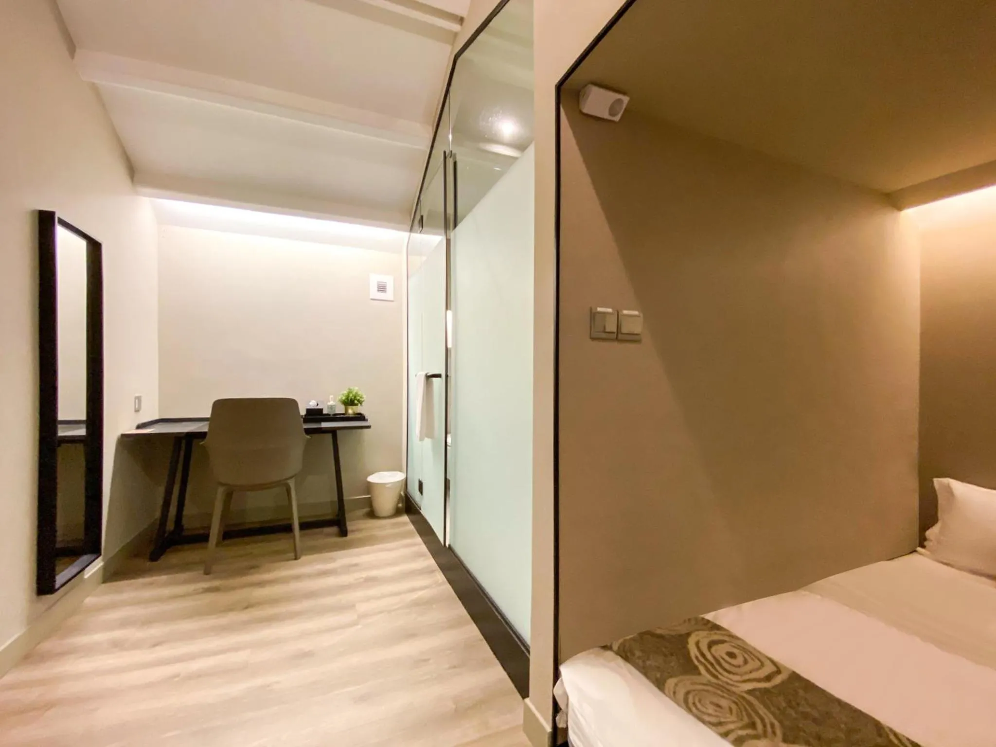 Bed in ST Signature Jalan Besar, DAYUSE, 5 Hours, 5PM-10PM
