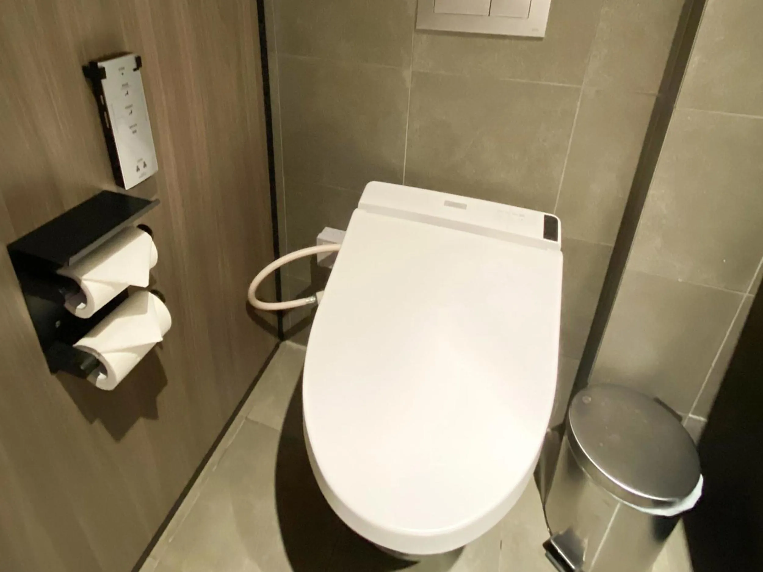 Toilet in ST Signature Jalan Besar, DAYUSE, 5 Hours, 5PM-10PM