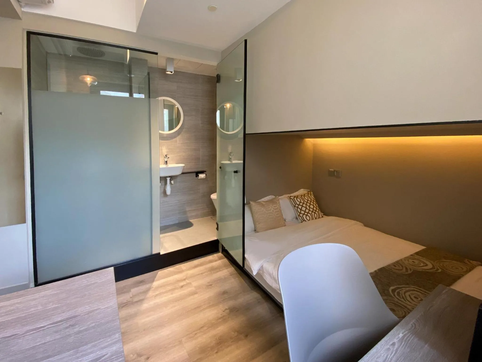 wardrobe in ST Signature Jalan Besar, DAYUSE, 5 Hours, 5PM-10PM