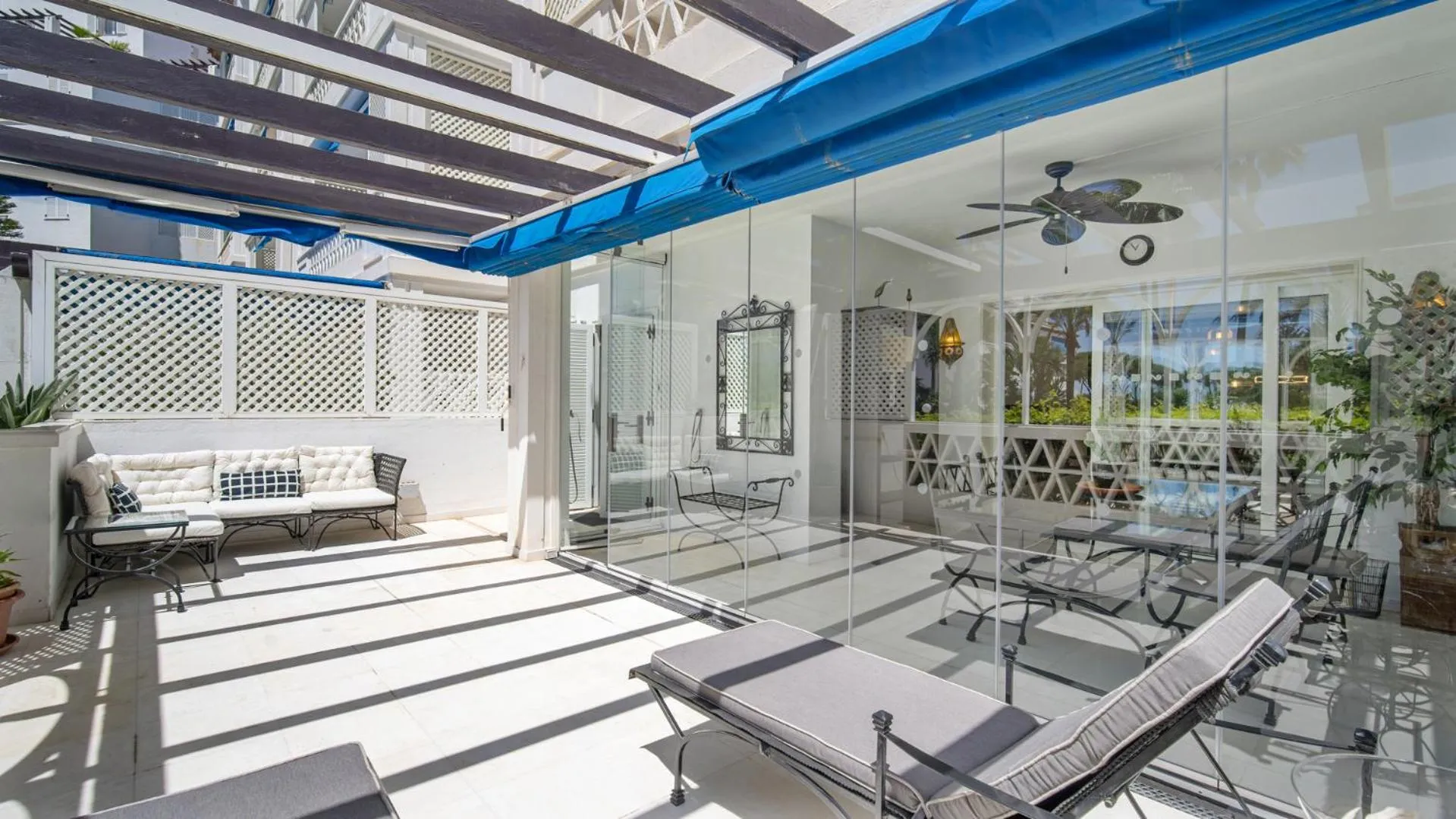 Balcony/Terrace in Apartamento de 2 dormitorios en Las Gaviotas - Puerto Banús