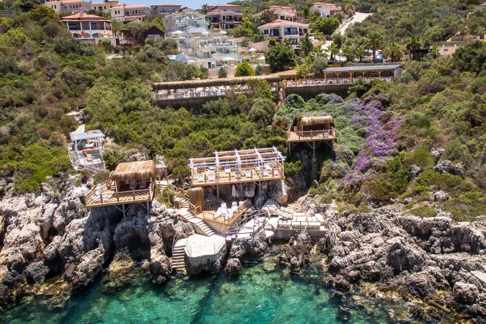 Beach in Peninsula Gardens Hotel