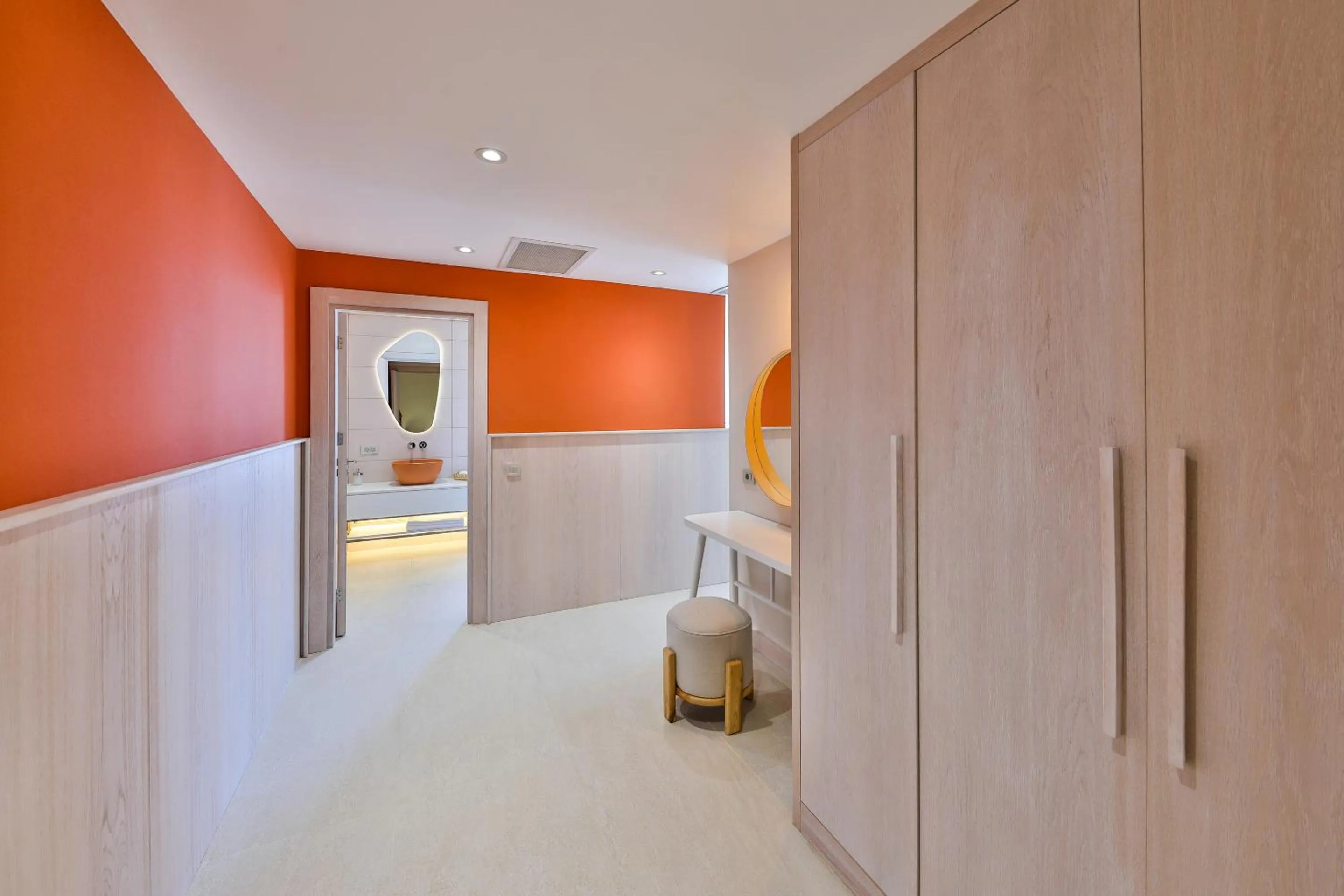 Massage in Peninsula Gardens Hotel