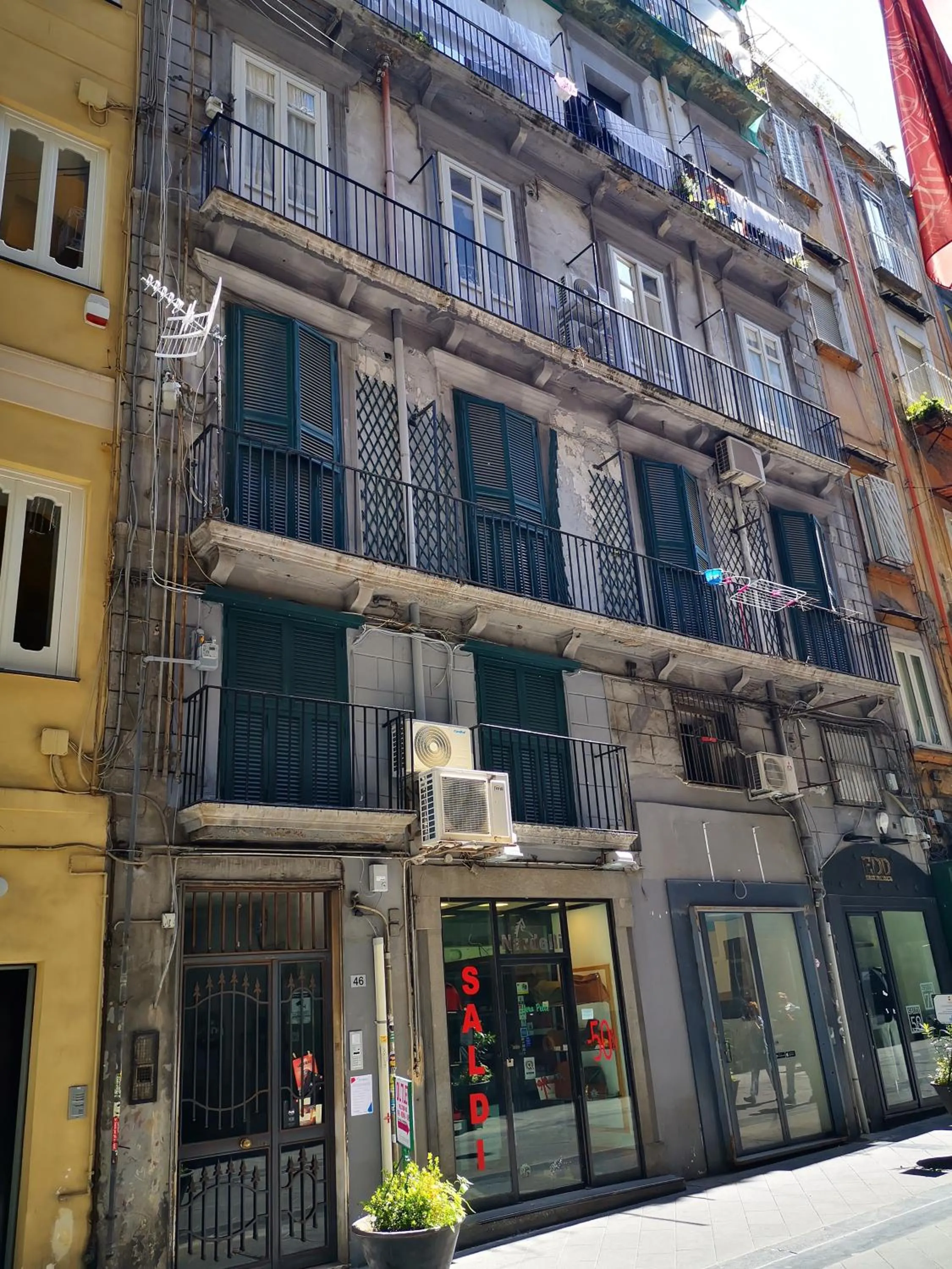 Property building in Casa Cupiello Via Chiaia - Casa Vacanze ad uso Esclusivo