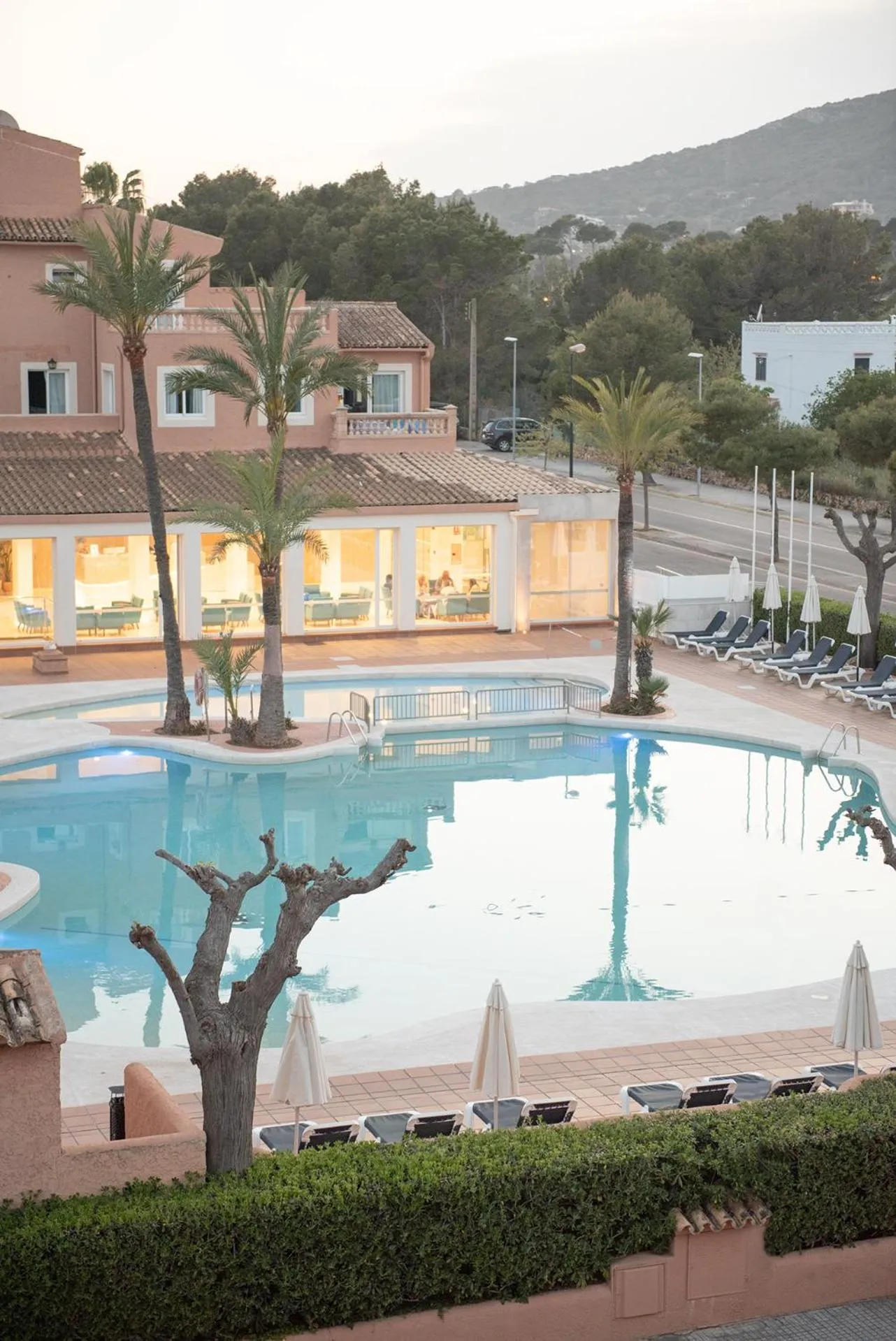 Swimming pool in Aparthotel Ciudad Laurel