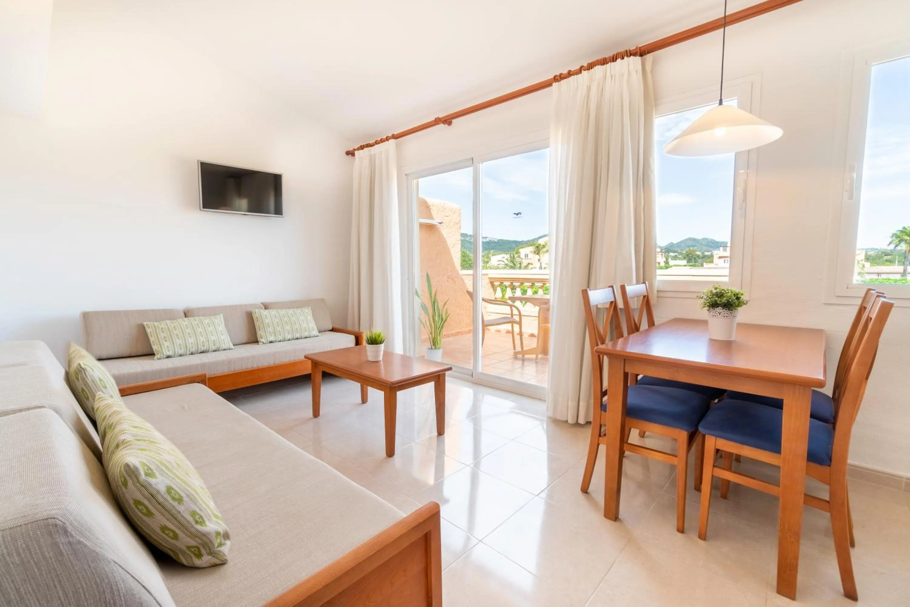 Living room in Aparthotel Ciudad Laurel