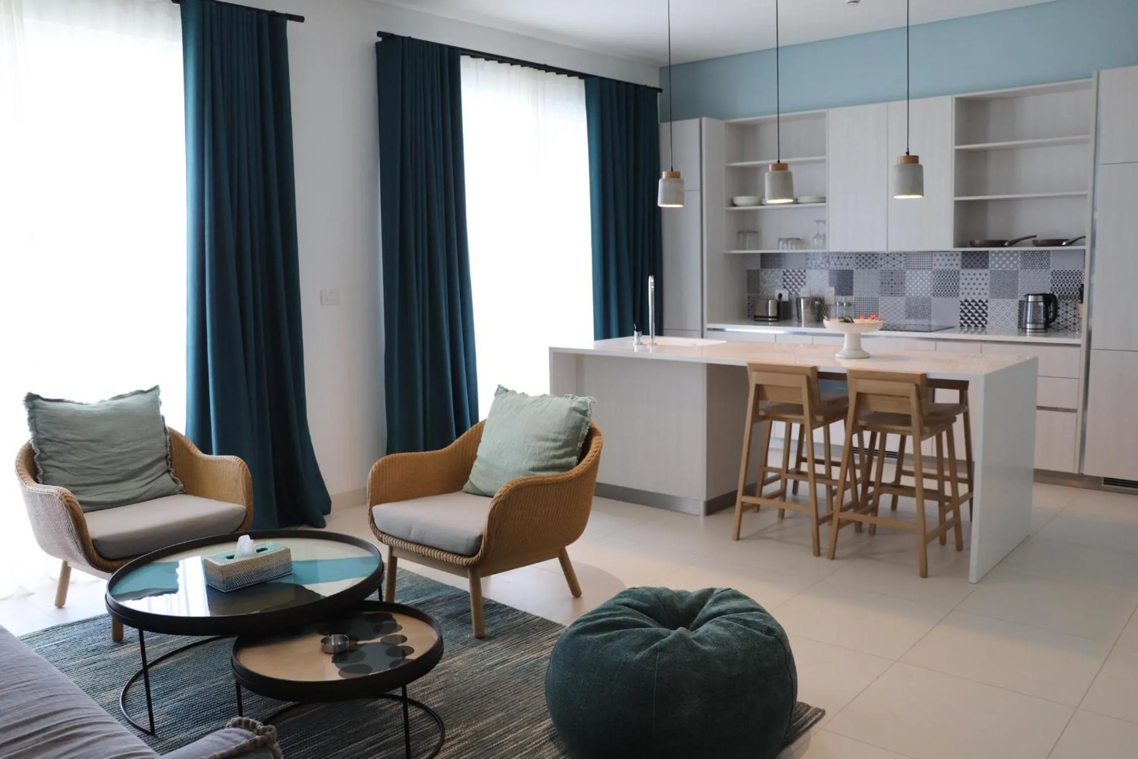 Kitchen or kitchenette in Cloud 7 Residences Ayla Aqaba