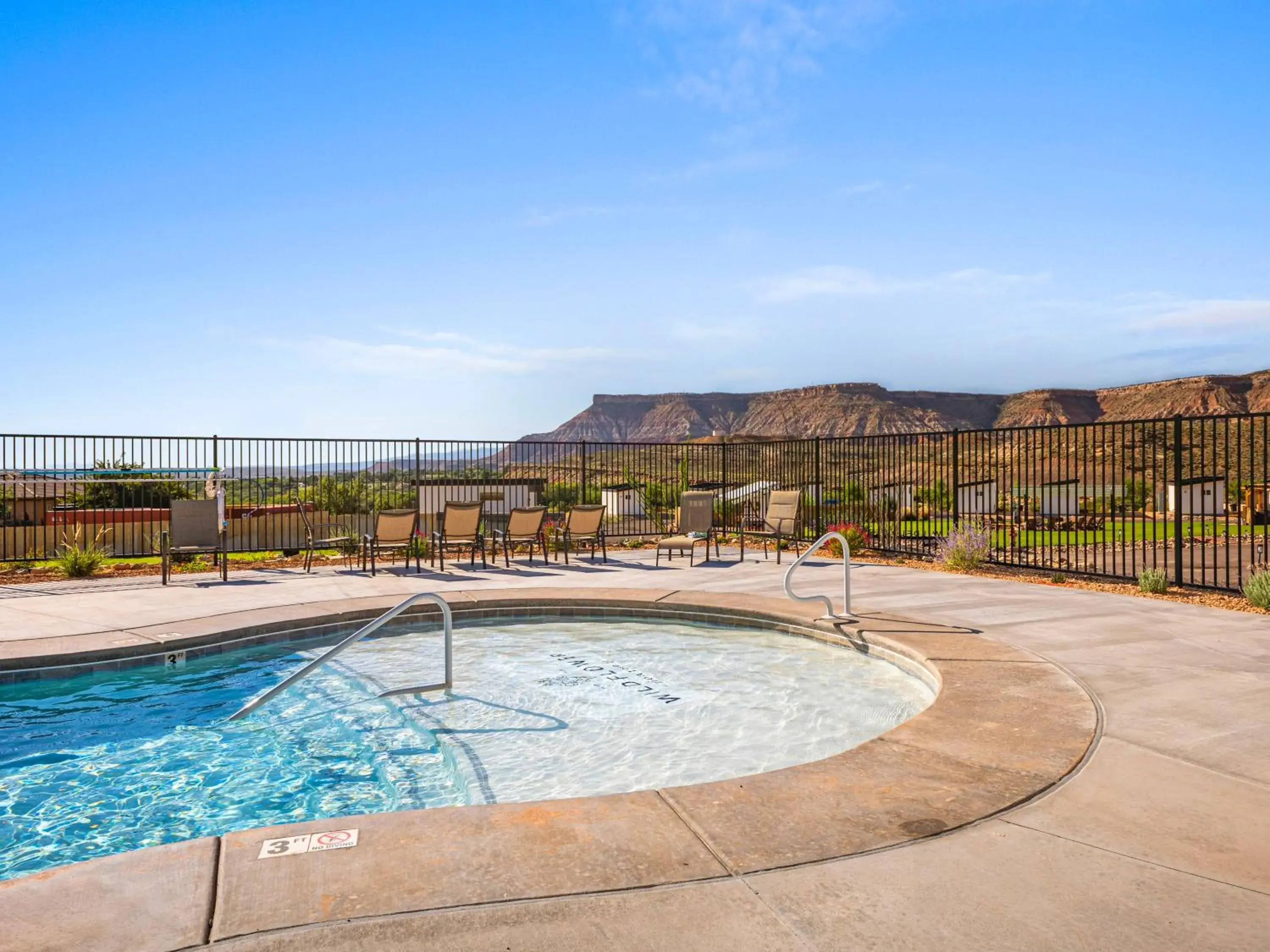Swimming pool in Zion Wildflower Resort Swimming pool in Zion Wildflower Resort