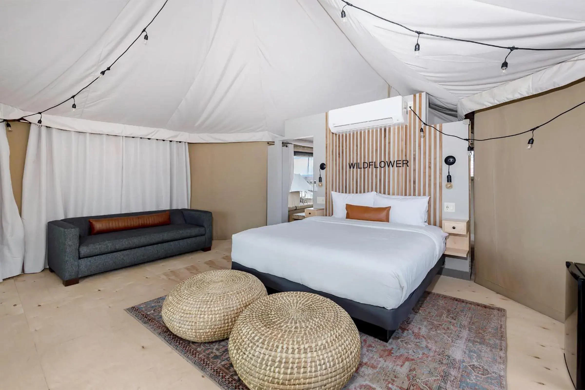 Grand Mesa King & Pull out in Zion Wildflower Resort Grand Mesa King & Pull out in Zion Wildflower Resort