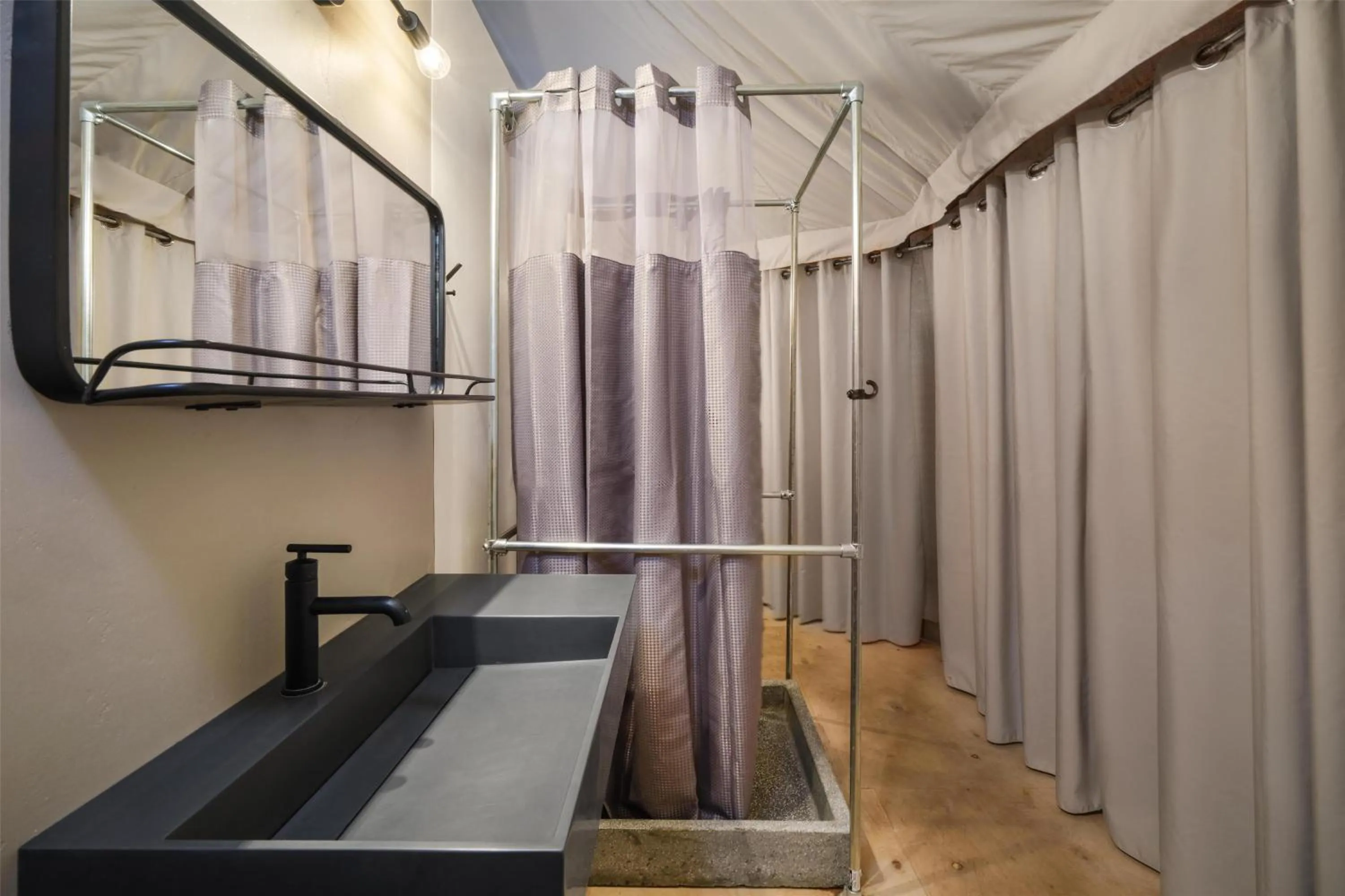 Bathroom in Zion Wildflower Resort