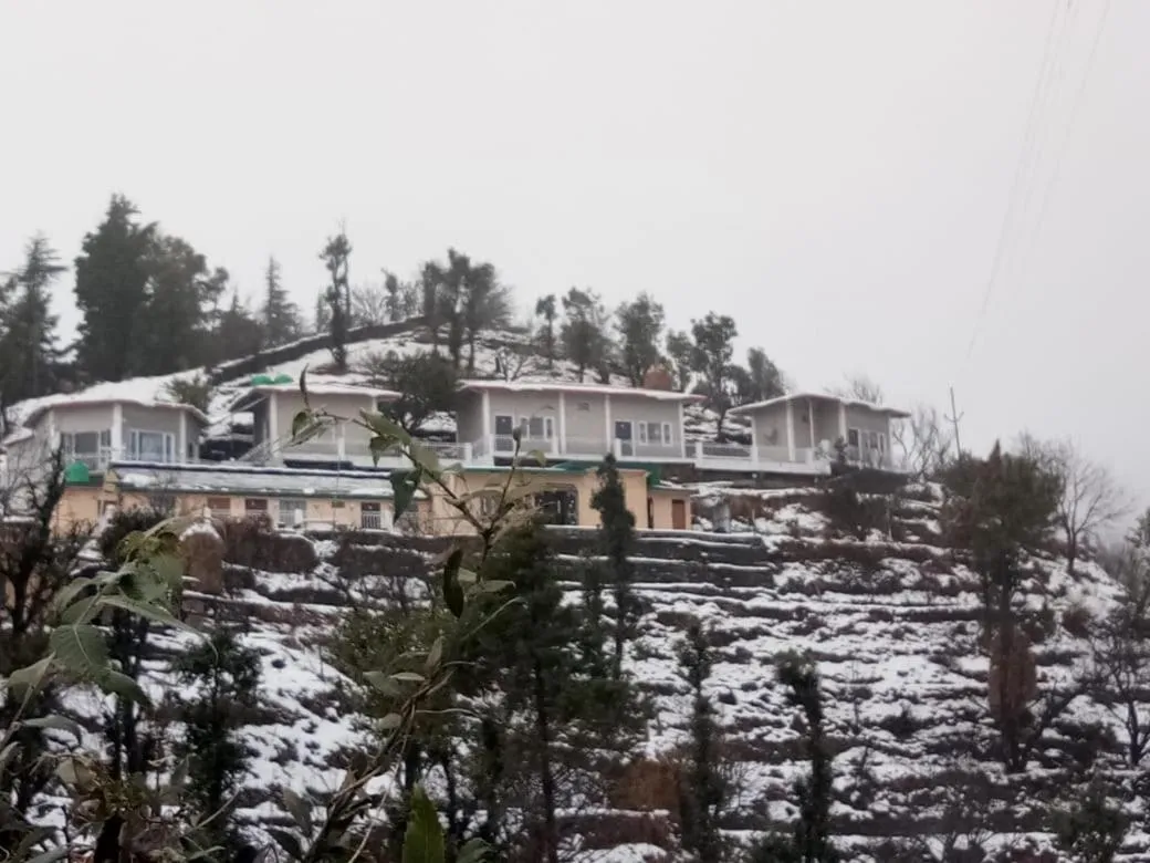 Property building in Pahadi Ghar Homestay