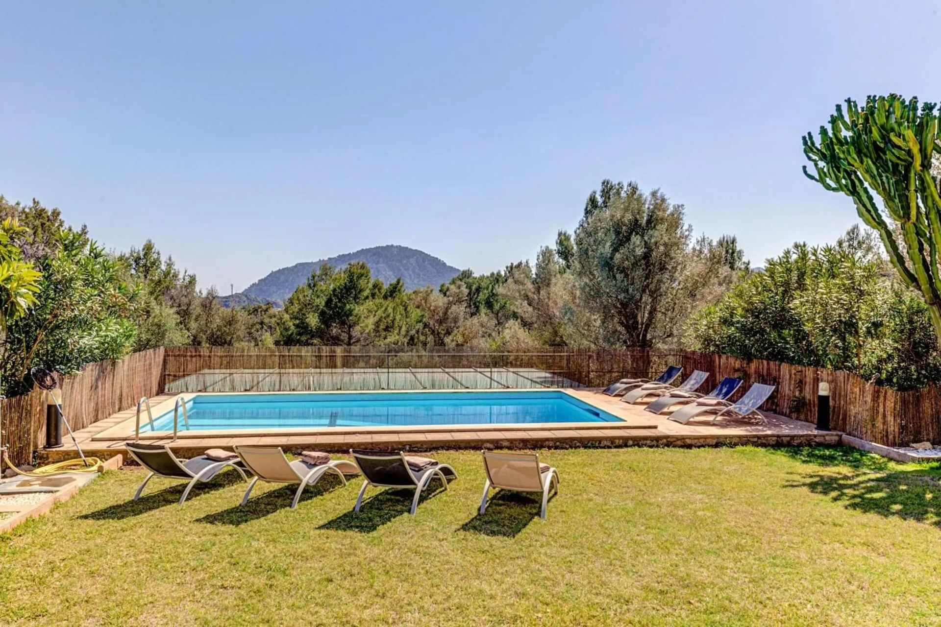 La Plana by Sealand Villas