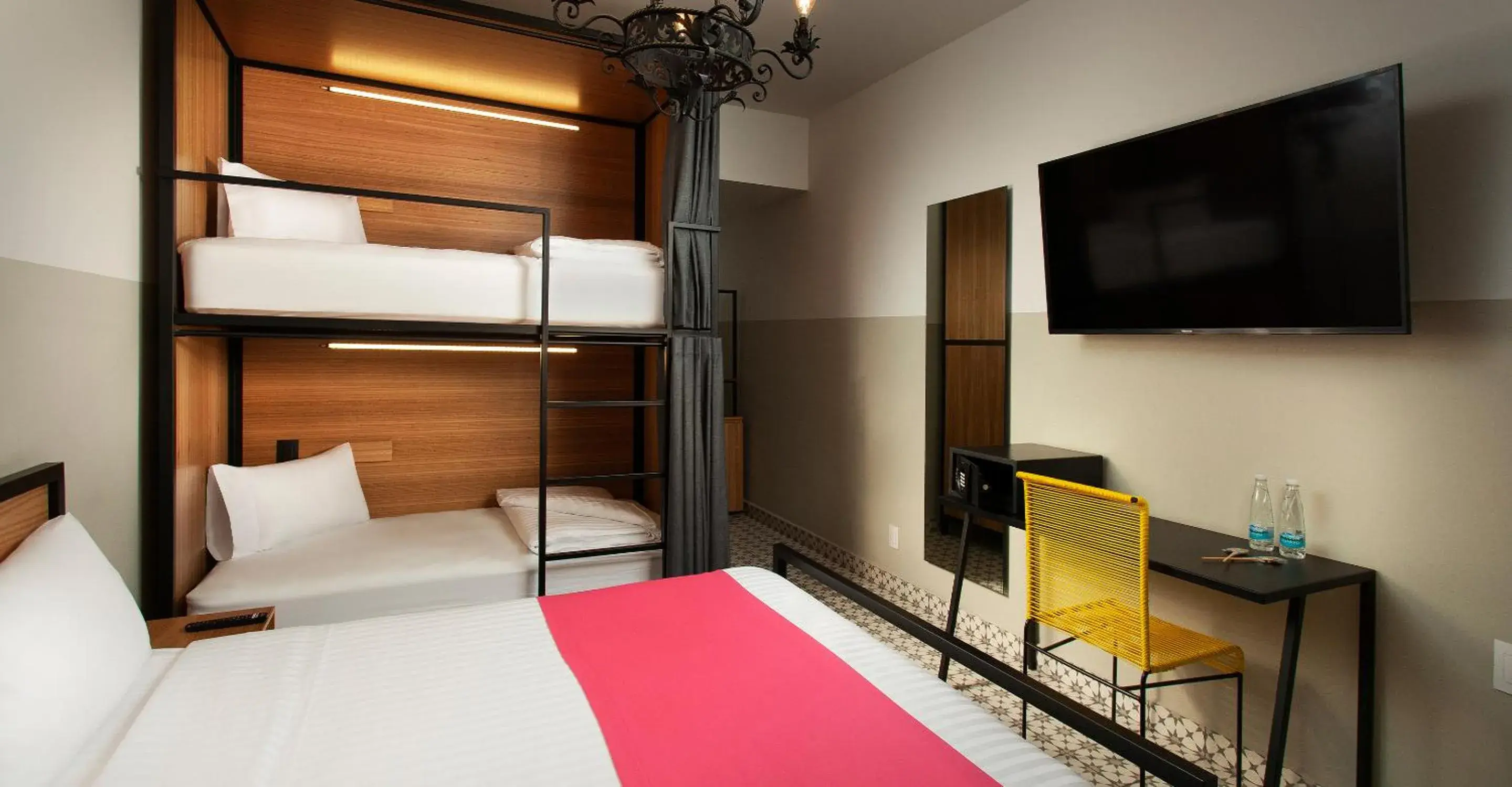 TV and multimedia, Bed in Hostal CASA MX centro TV and multimedia, Bed in Hostal CASA MX centro