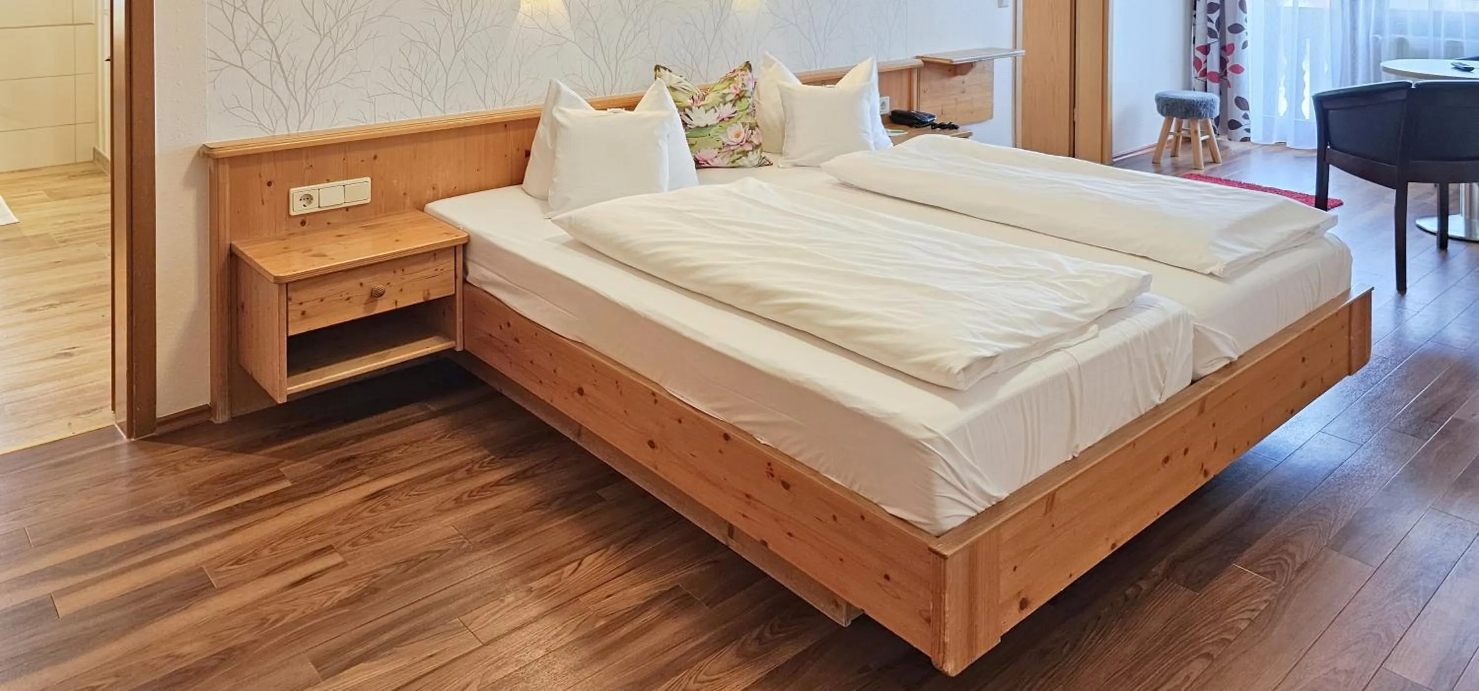 Bedroom, Bed in DEVA Hotel Renchtalblick