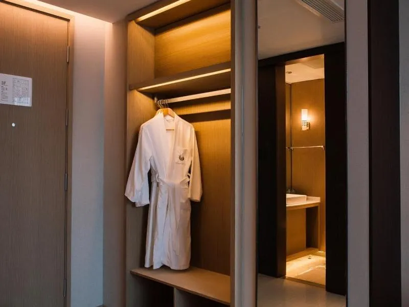 GYA hotel Linyi Lanshan Hailian International Plaza