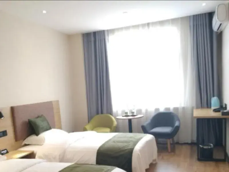 Bed in GreenTree Inn Lanzhou Donghu Square Provincial People's Hospital Bed in GreenTree Inn Lanzhou Donghu Square Provincial People's Hospital