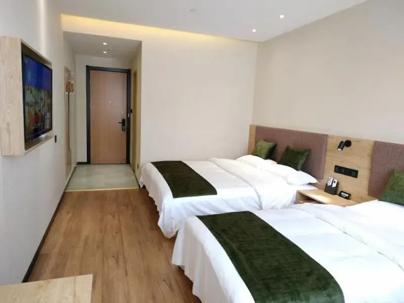 Bed in GreenTree Inn Lanzhou Donghu Square Provincial People's Hospital Bed in GreenTree Inn Lanzhou Donghu Square Provincial People's Hospital