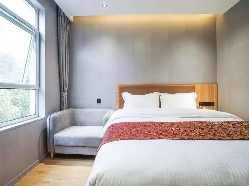 Bed in Green Alliance Baoshan Shanghai University Qihua Road Metro Station Bed in Green Alliance Baoshan Shanghai University Qihua Road Metro Station