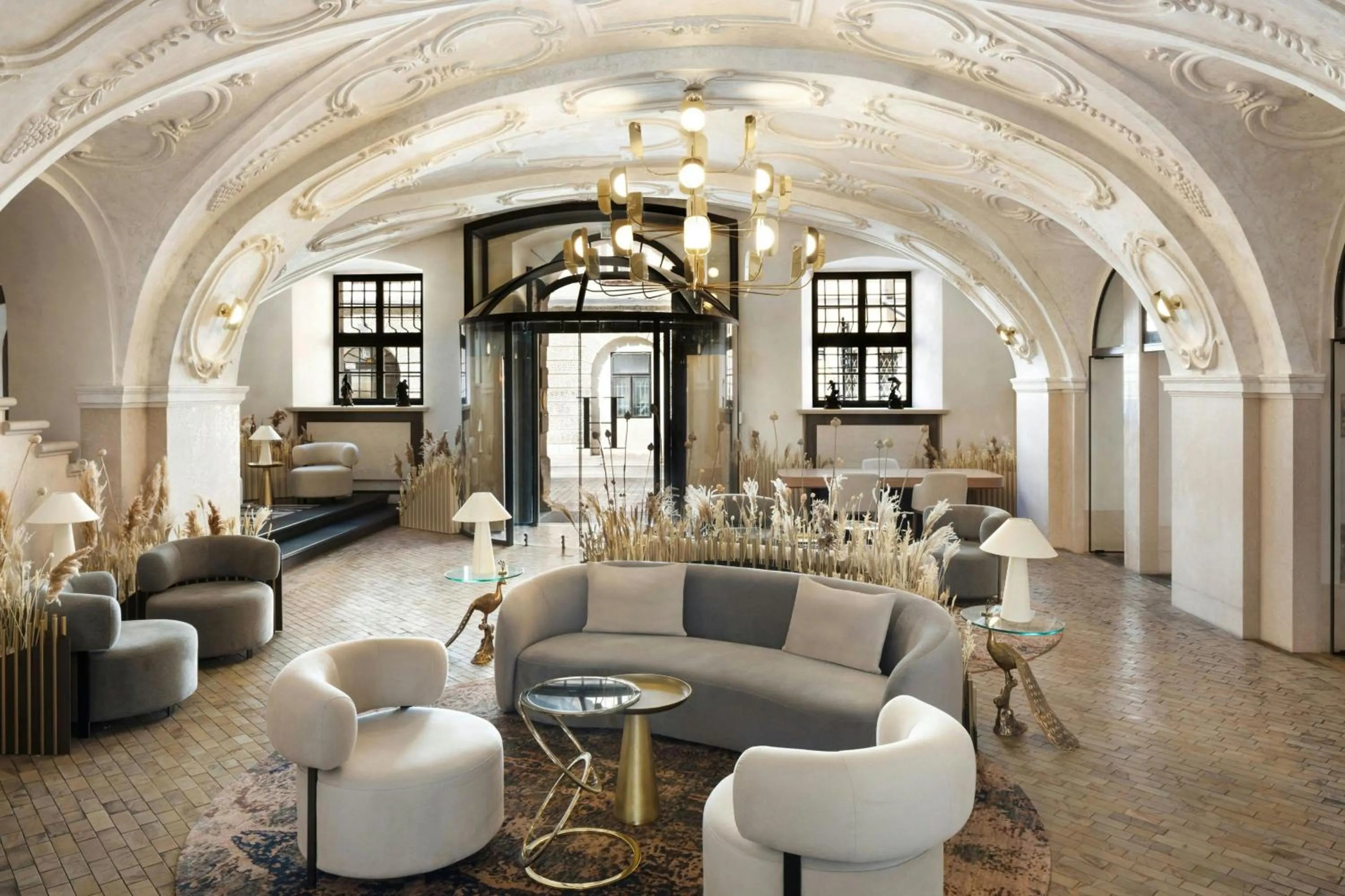 Lobby or reception in H15 Palace, a Luxury Collection Hotel, Krakow