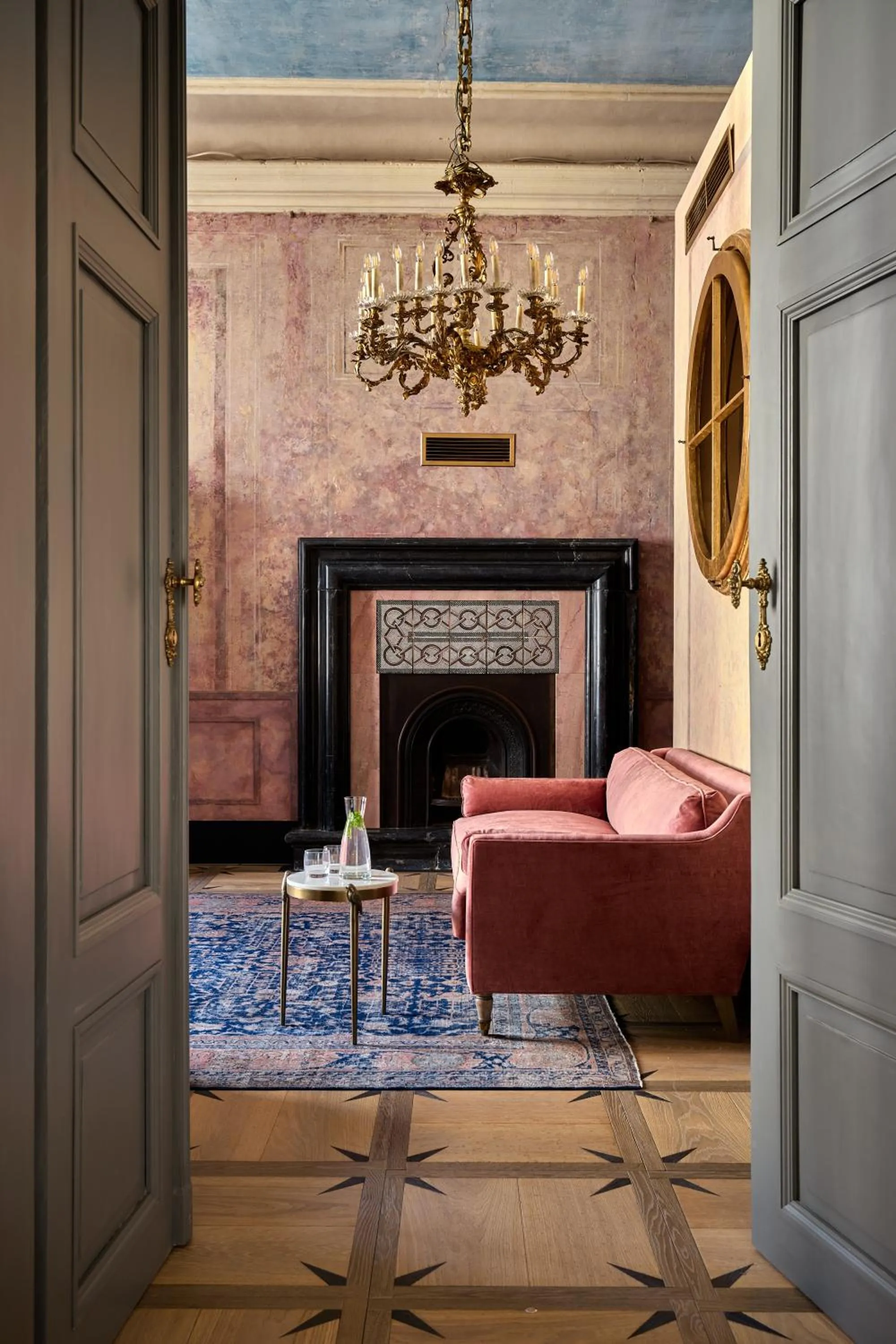 Living room in H15 Palace, a Luxury Collection Hotel, Krakow