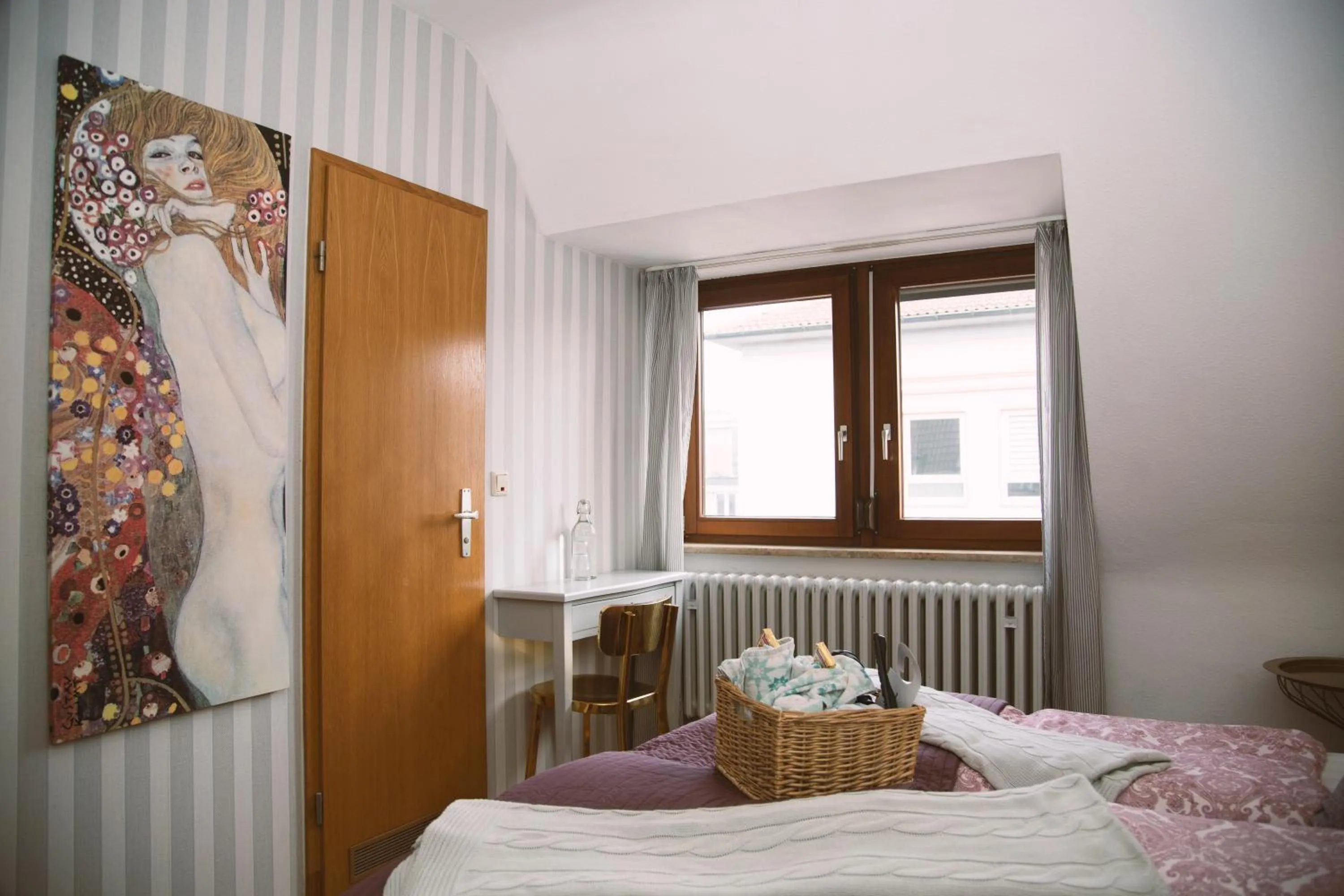 Staff, Bed in Hotel Barbarossa Garni