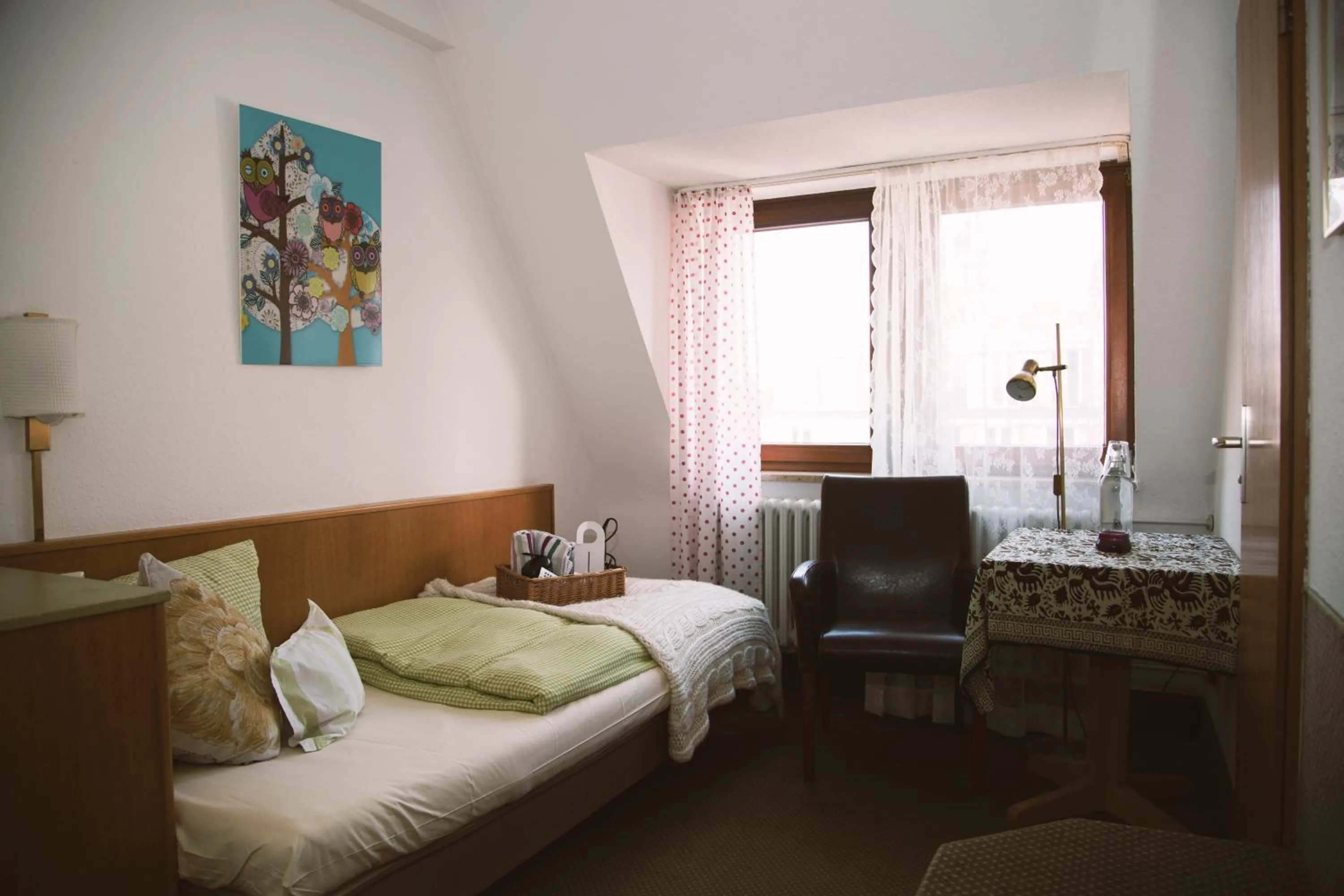 Staff, Bed in Hotel Barbarossa Garni