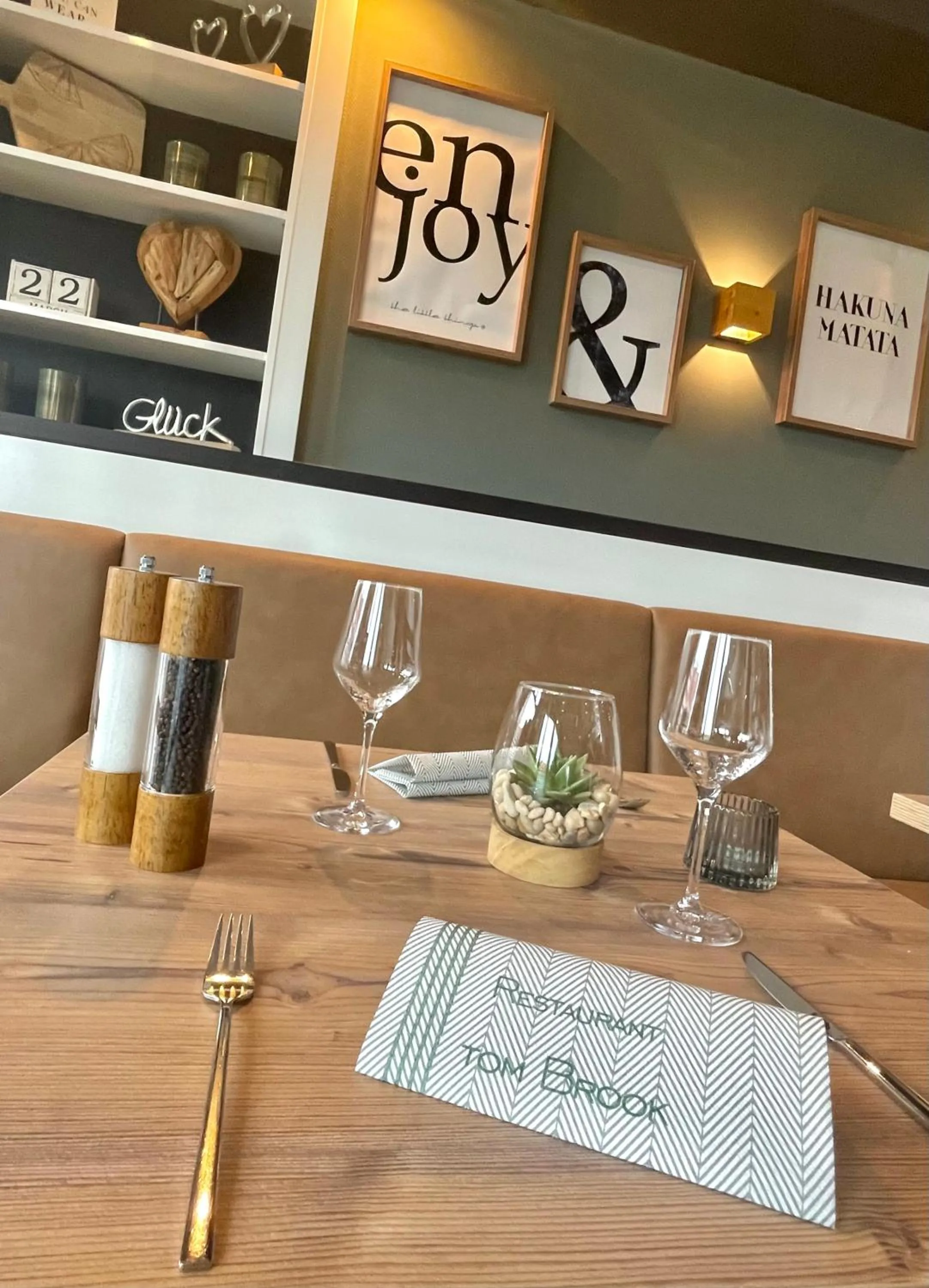 Restaurant/places to eat in Hotel Stadt Aurich