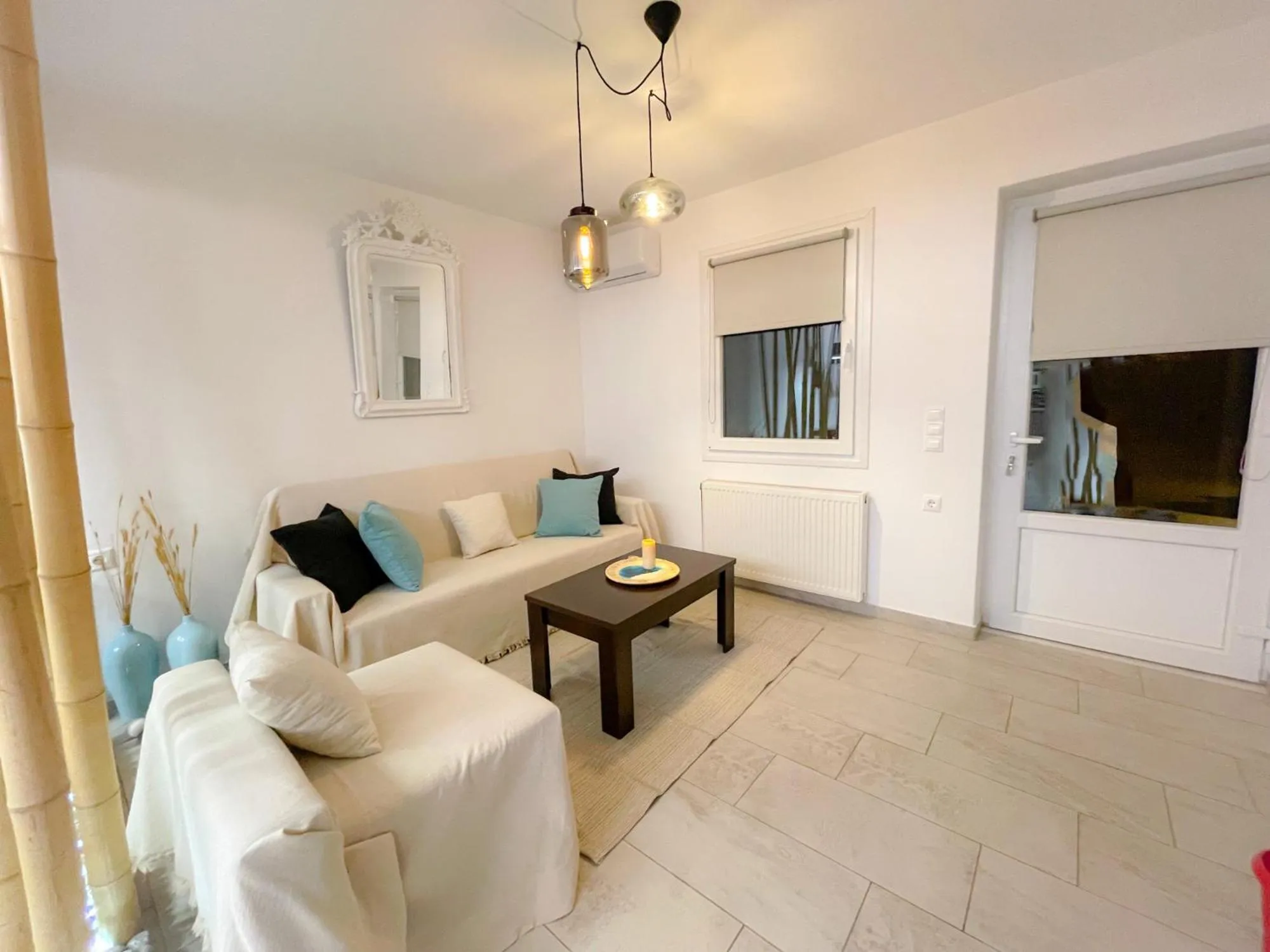 TV and multimedia in Mykonos Dot Apartments