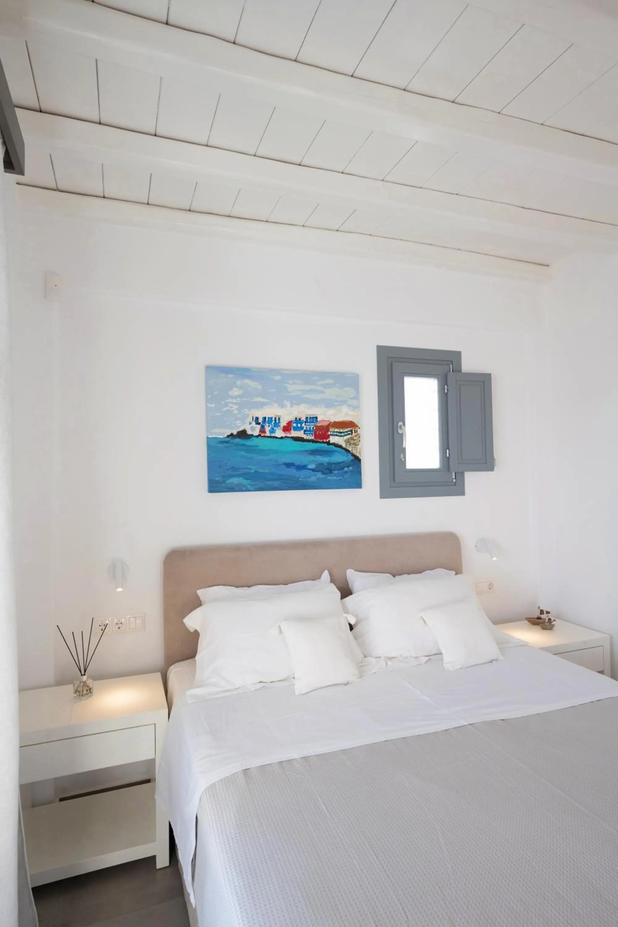 Bed in Mykonos Dot Apartments
