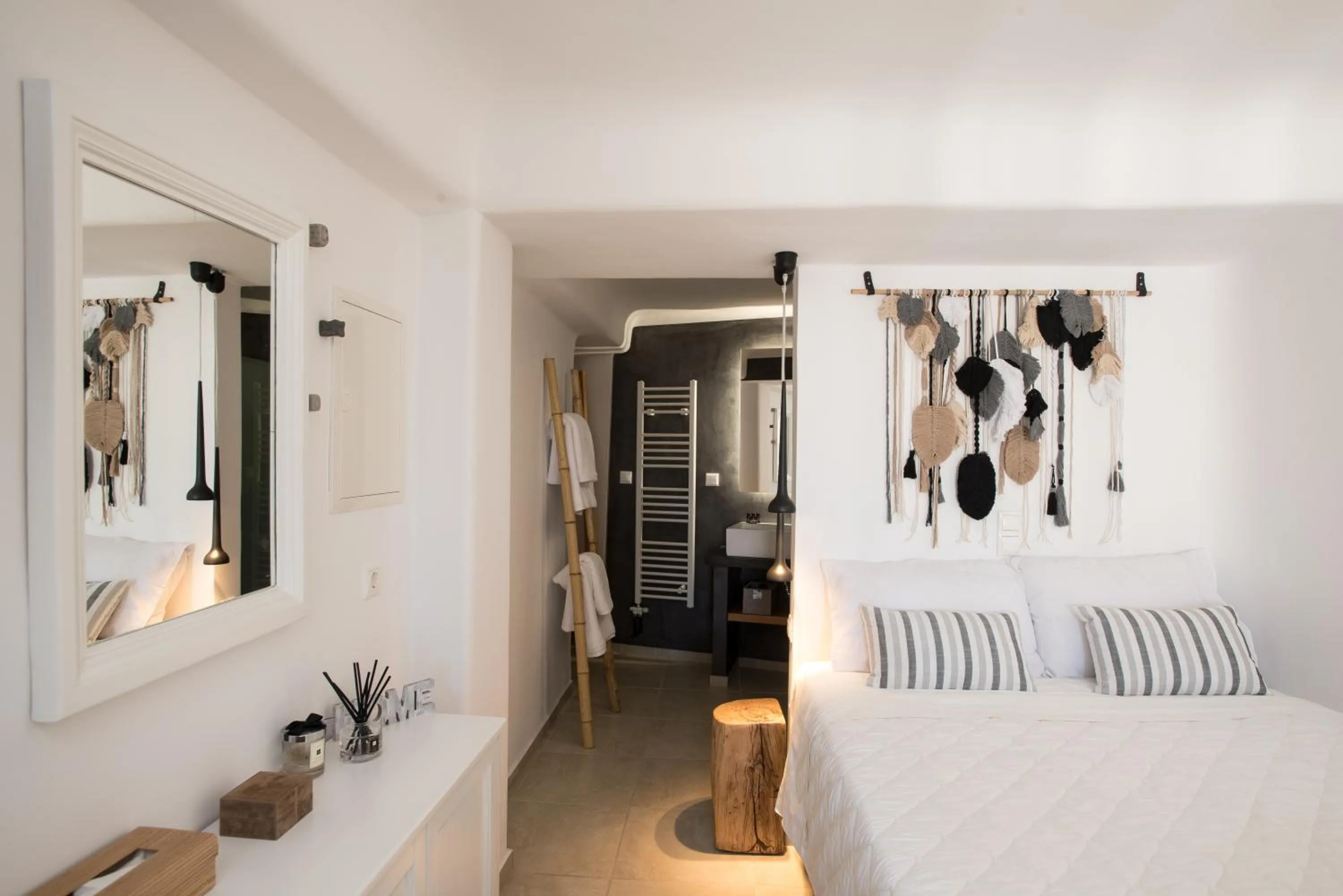 Bed in Mykonos Dot Apartments