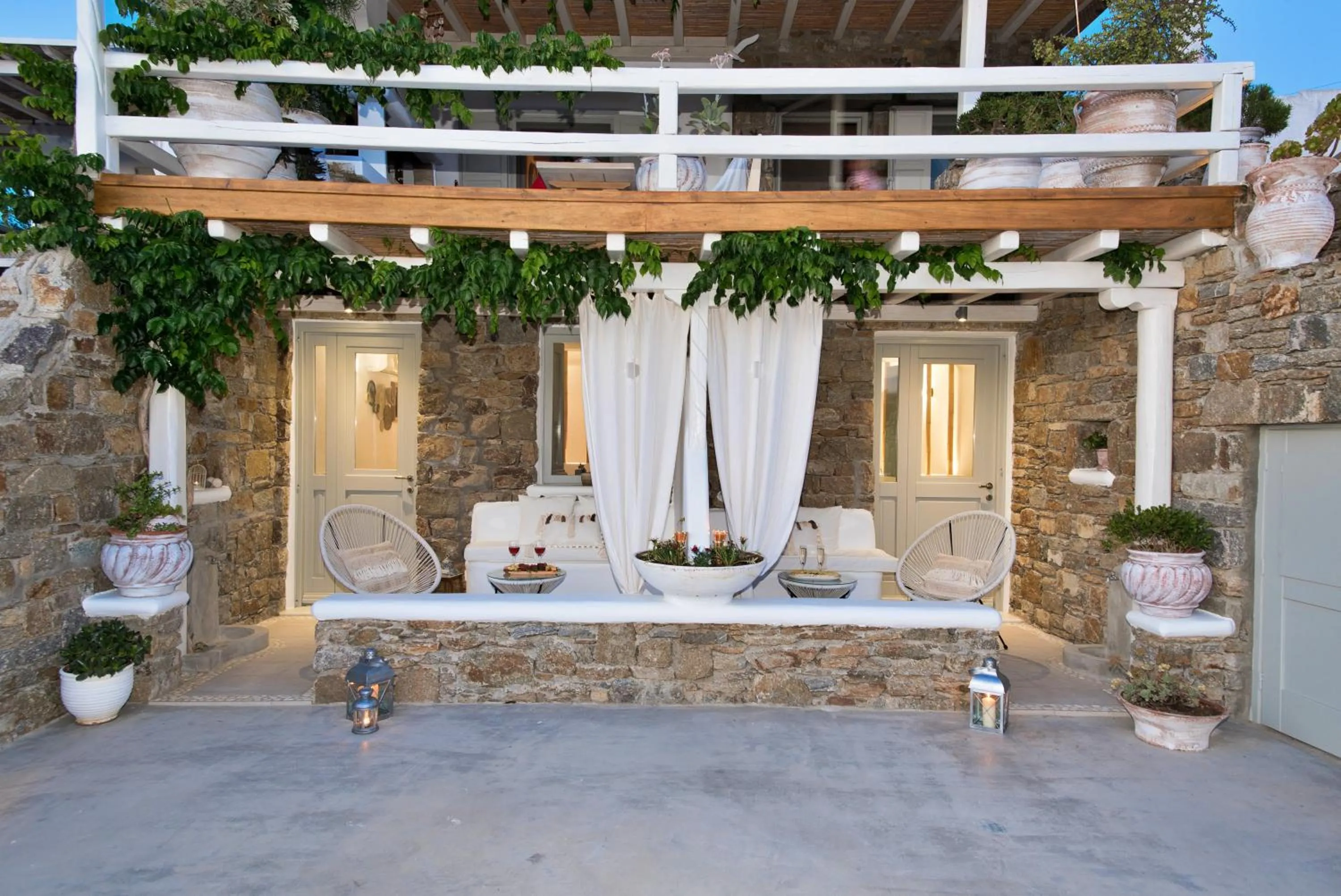 Patio in Mykonos Dot Apartments