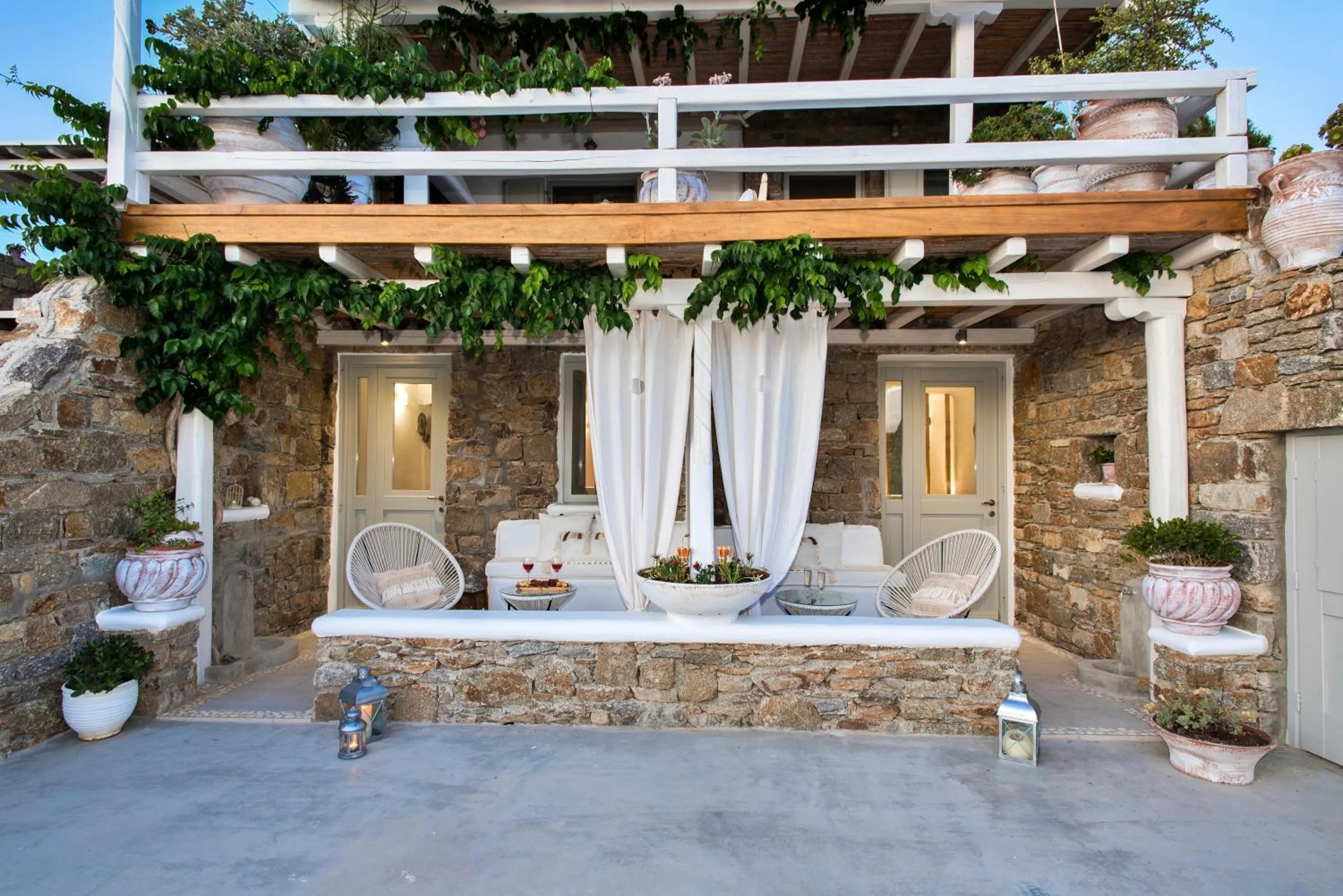 Patio in Mykonos Dot Apartments
