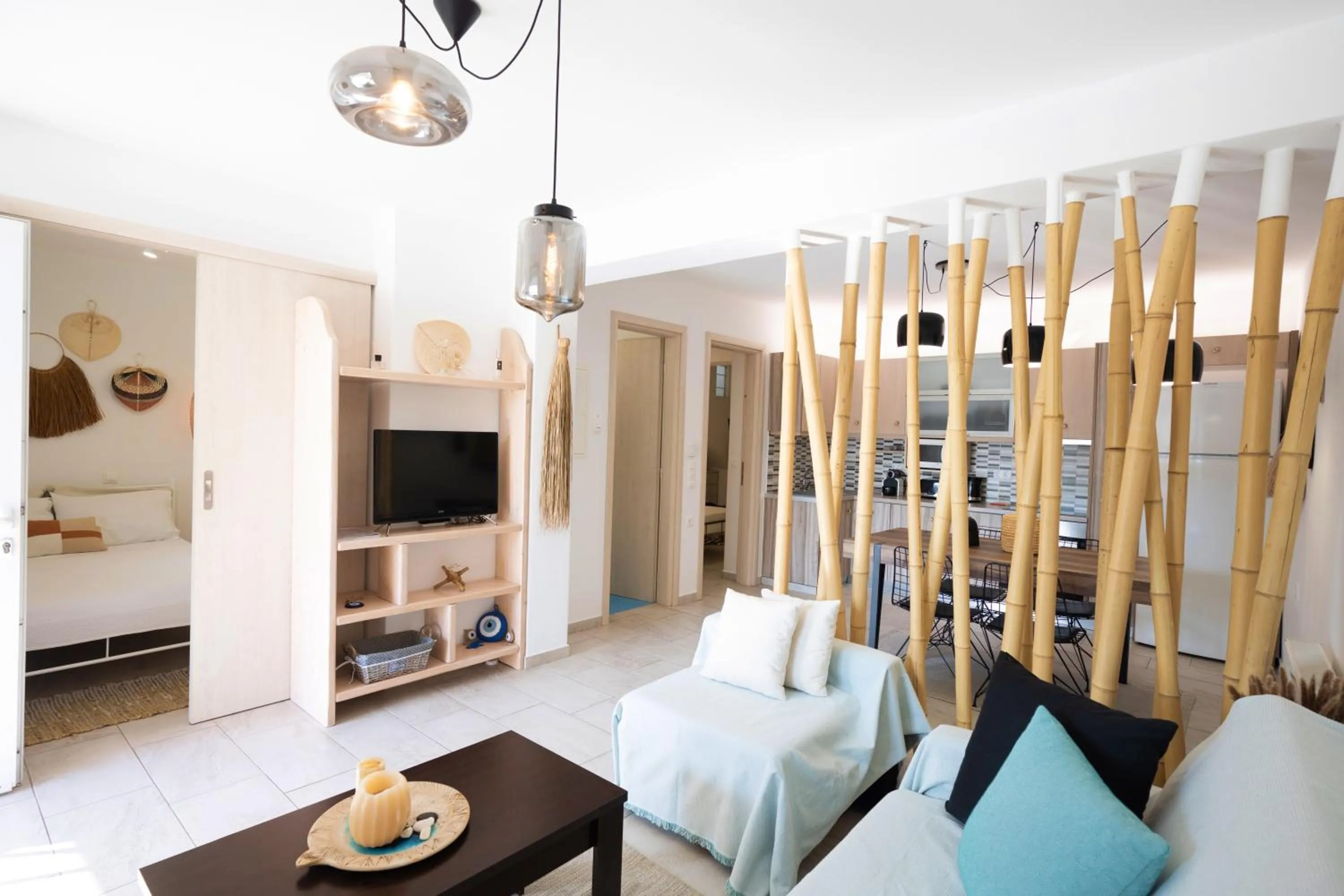 TV and multimedia in Mykonos Dot Apartments